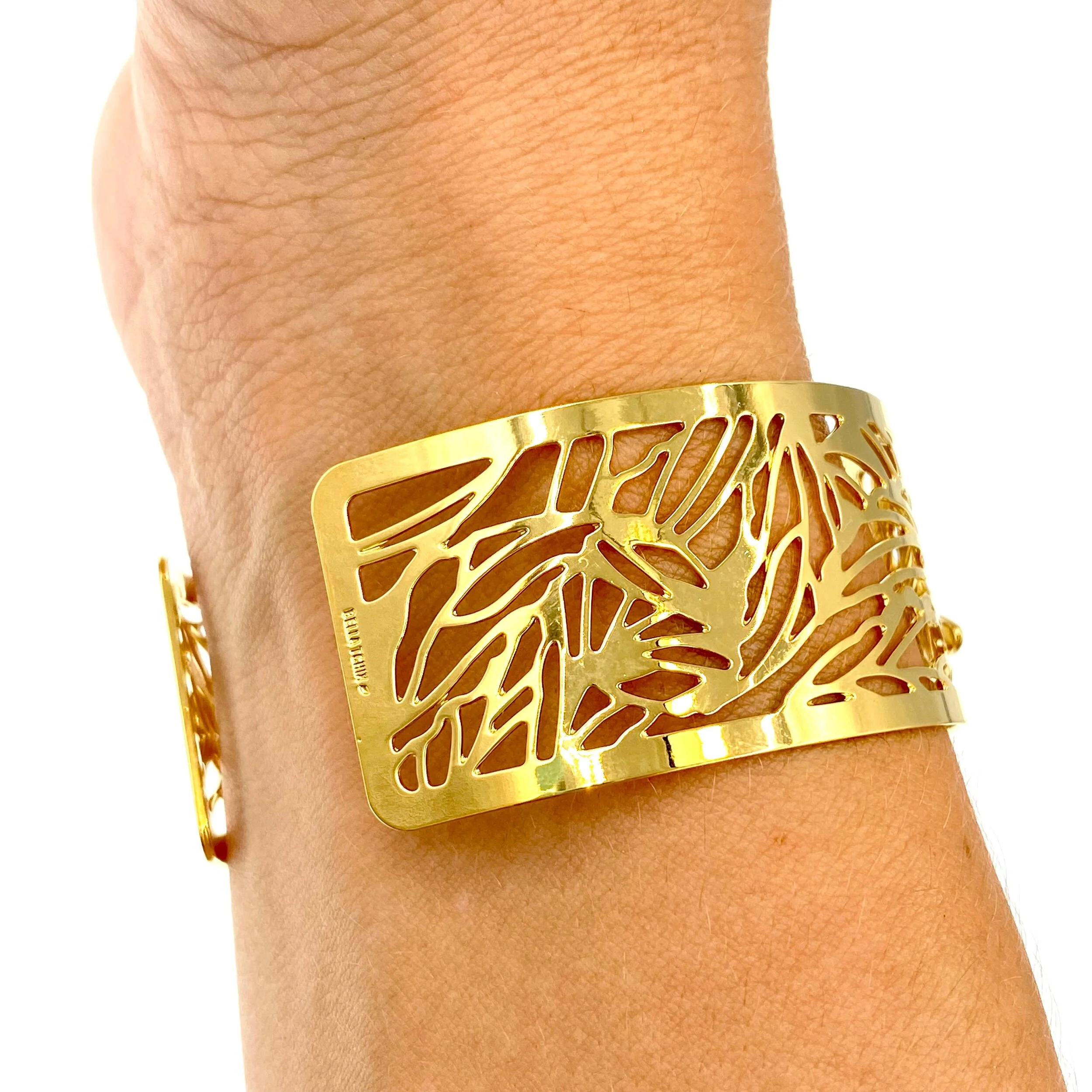 F34E017A-E972-414C-BF6F-D9842D6B196E