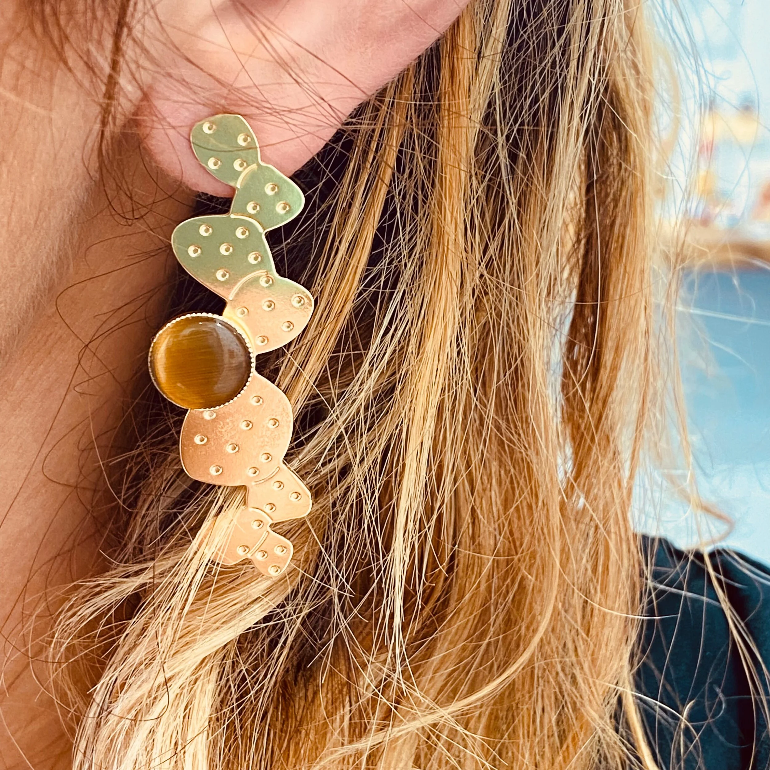 A8B04B04-3BA3-4A32-8A55-9D5DCD469FDA