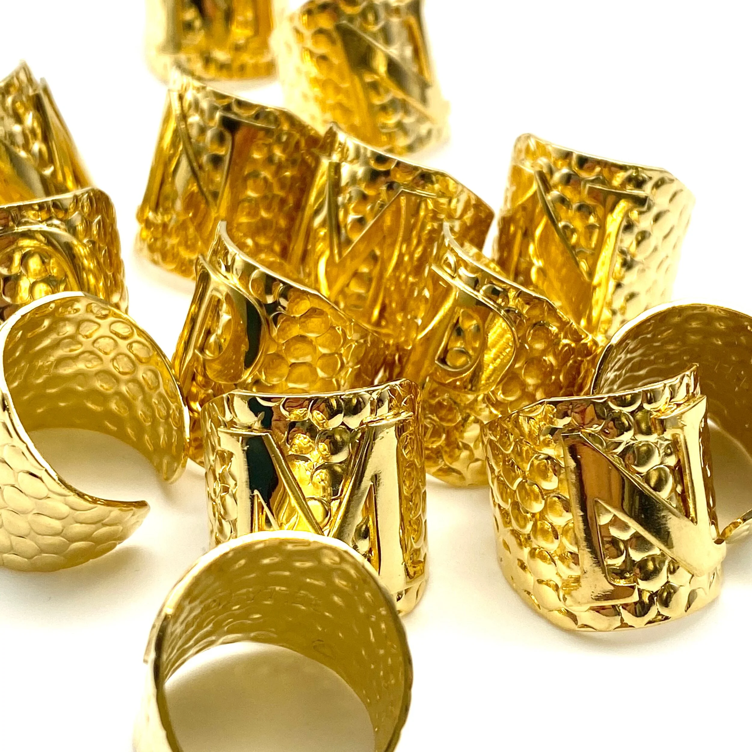 B8FAAB82-B9EF-4172-A698-D53C7FF83BF0