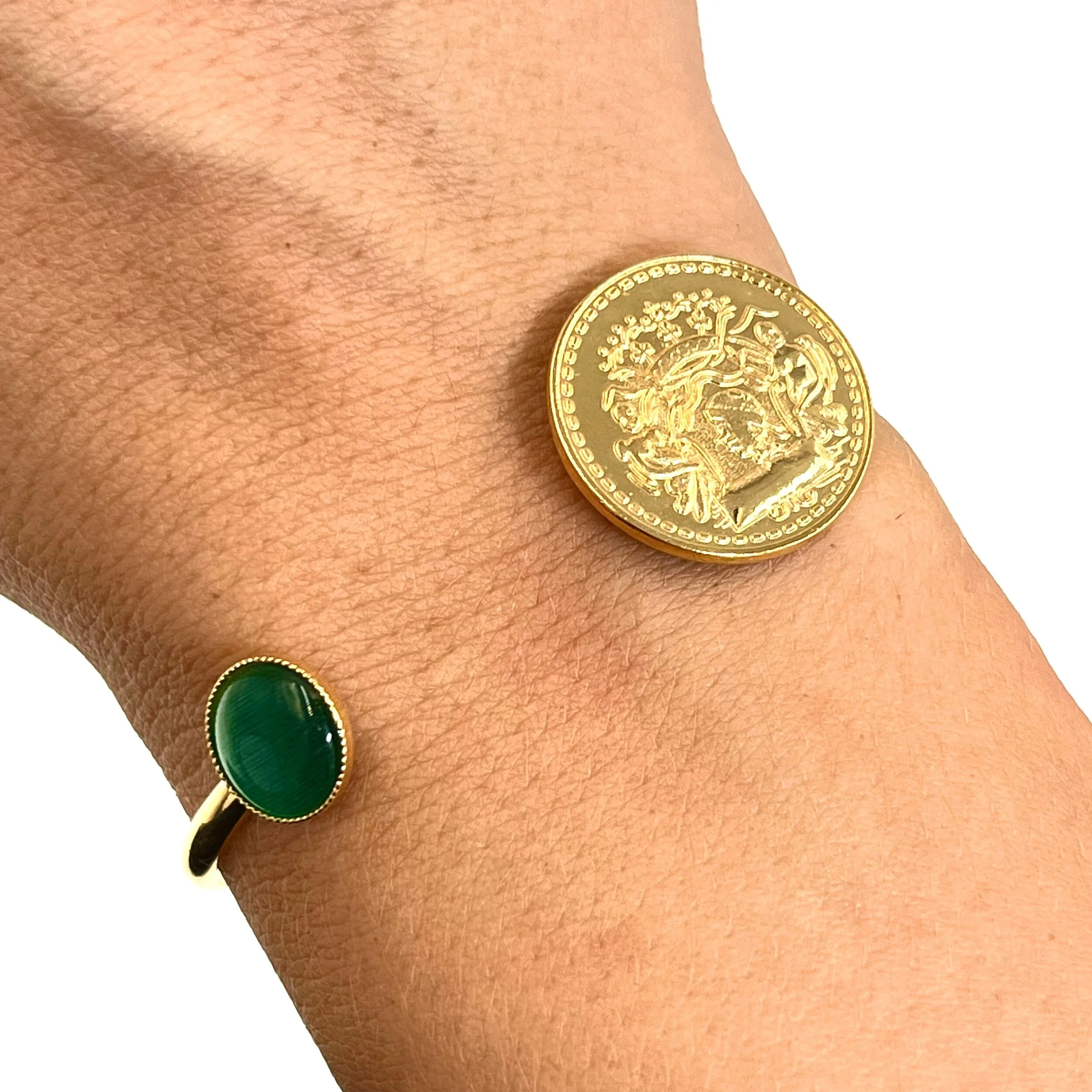 2DC5C1F7-064E-47B7-AF98-A713344A0456