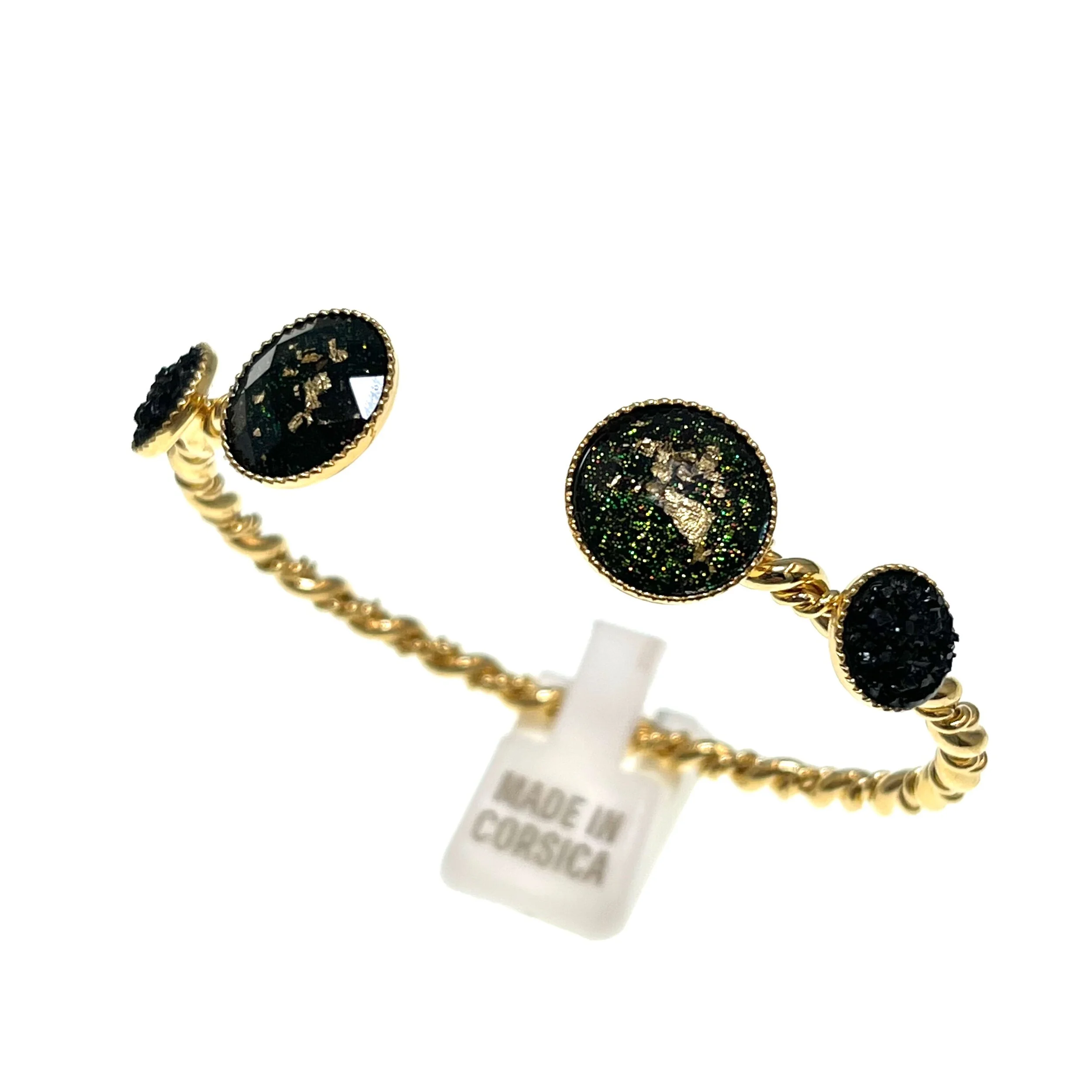 81D4E158-A7DD-4C9C-9284-466932BB2C01