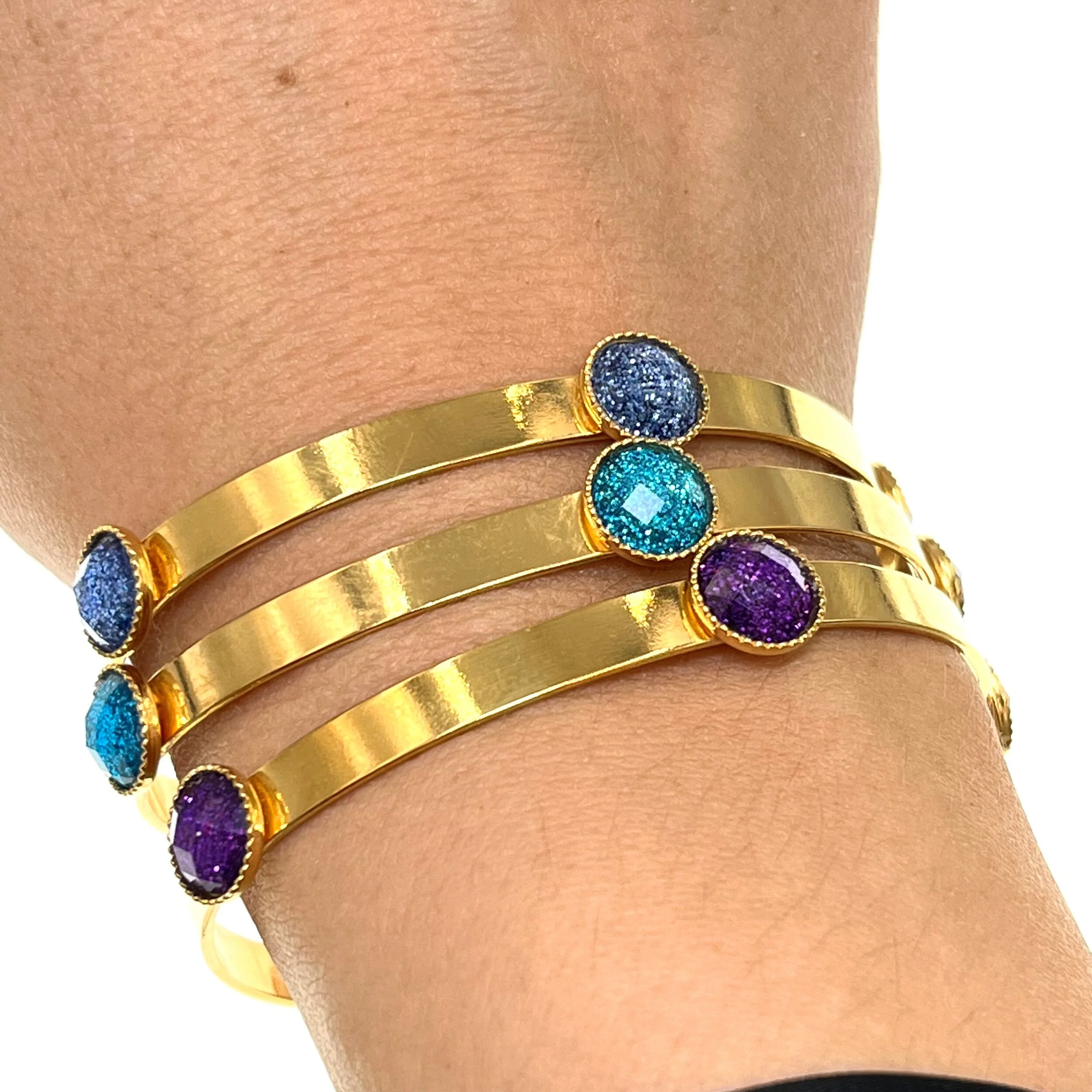 18E5F9C0-A98D-4896-A6FE-4B54BCA88571