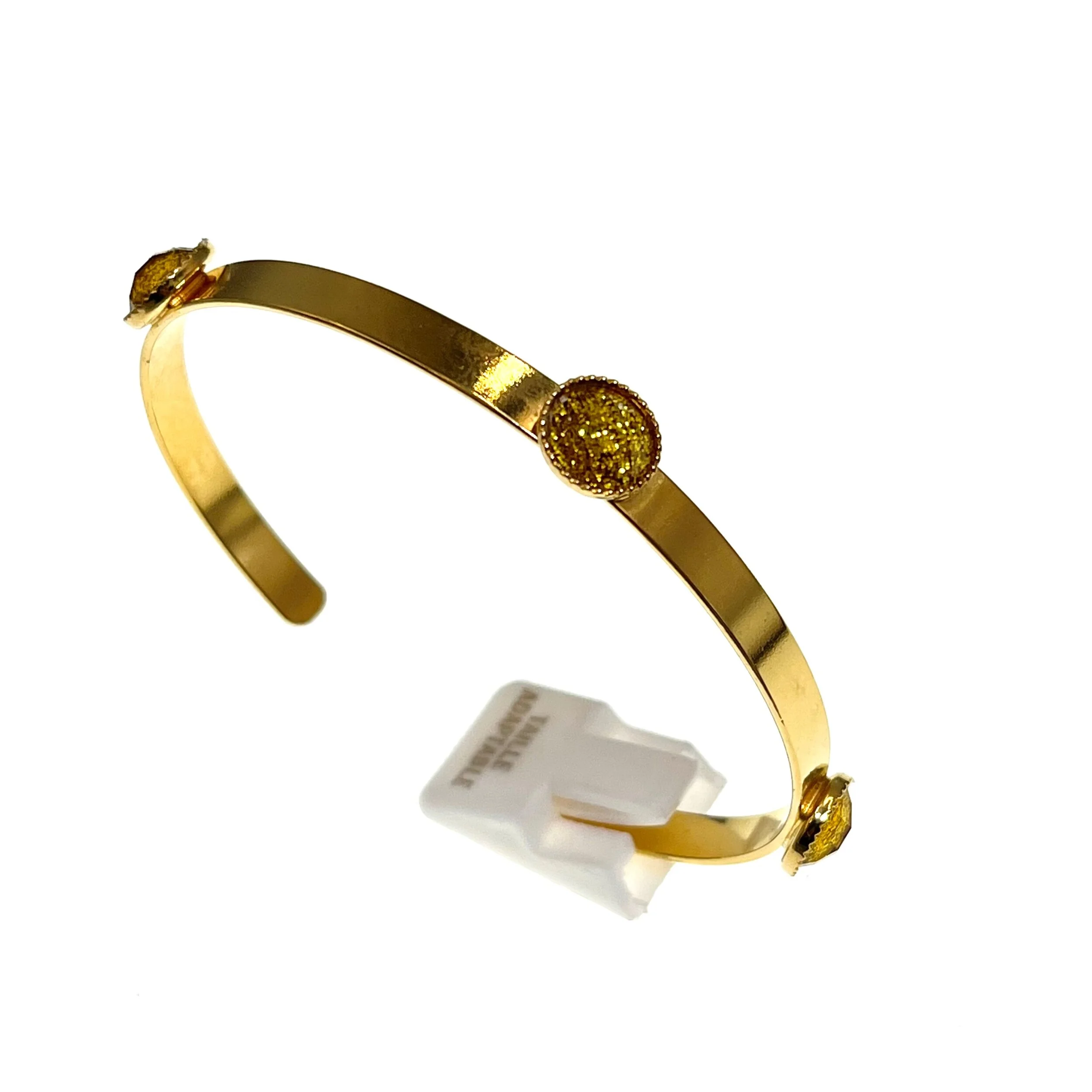 15D31828-1839-4F4B-ADF6-57911ADFF685