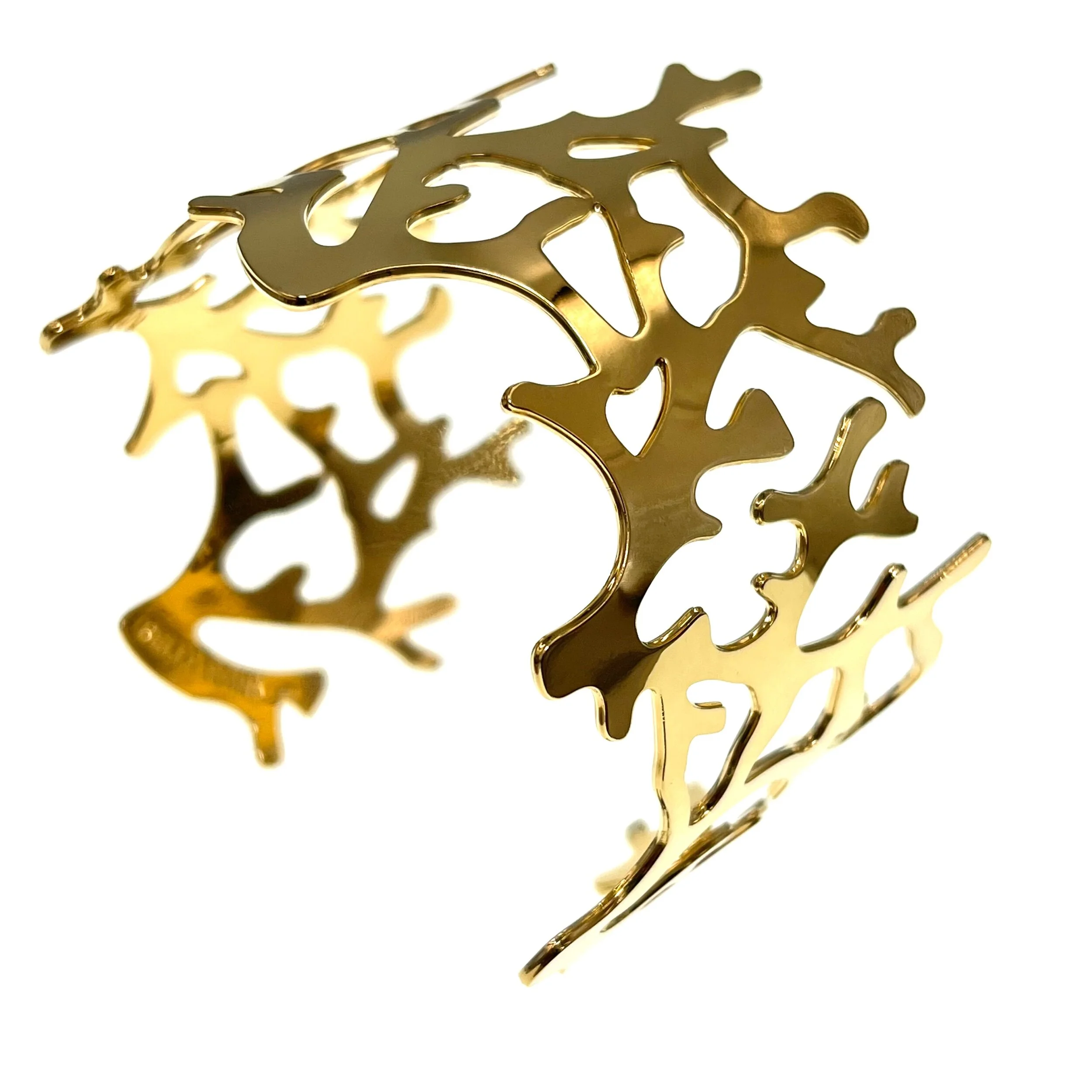 0542460C-0A39-484D-8202-694F48871BA8