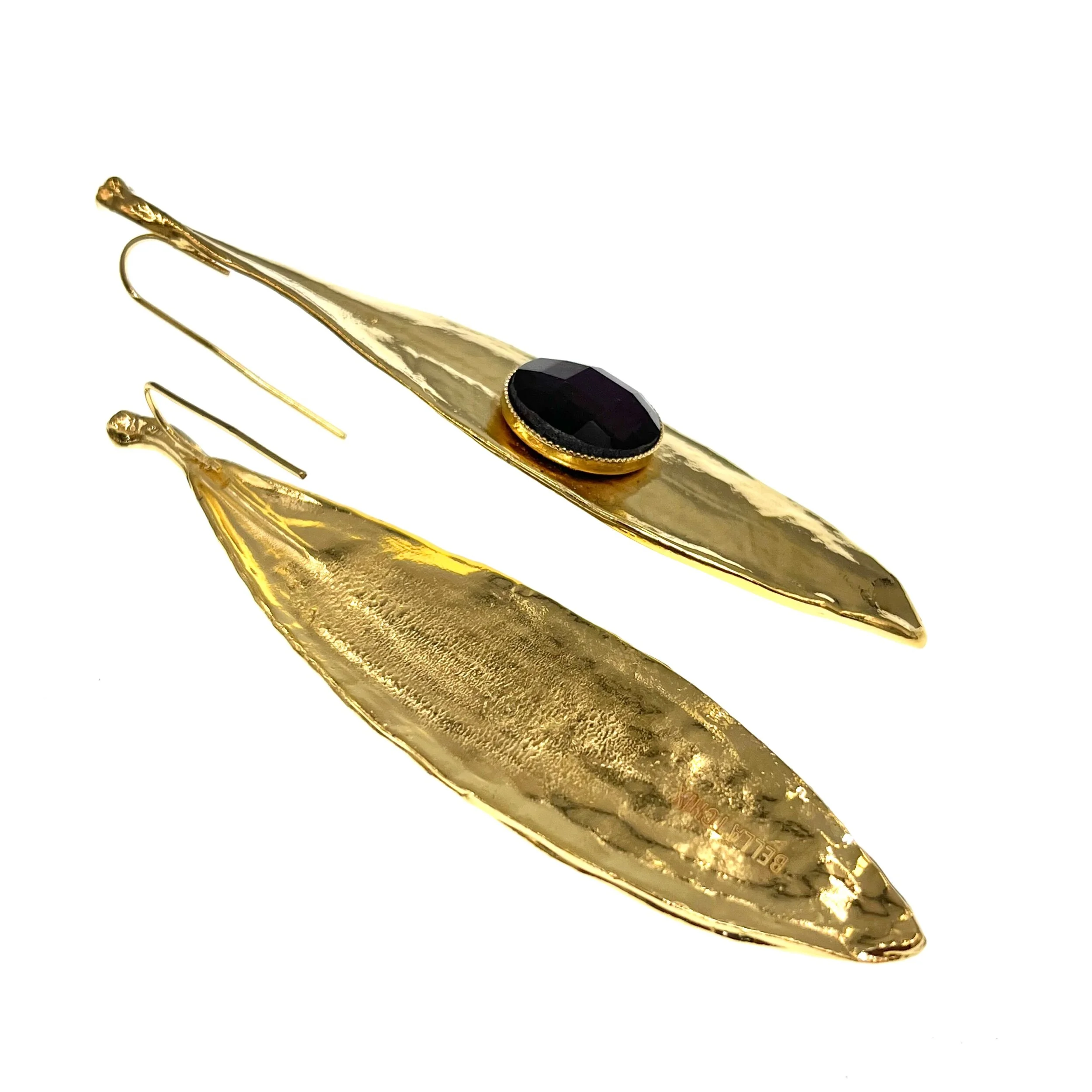 14828E53-DB8A-4C4F-A33C-54590A4A1FA0