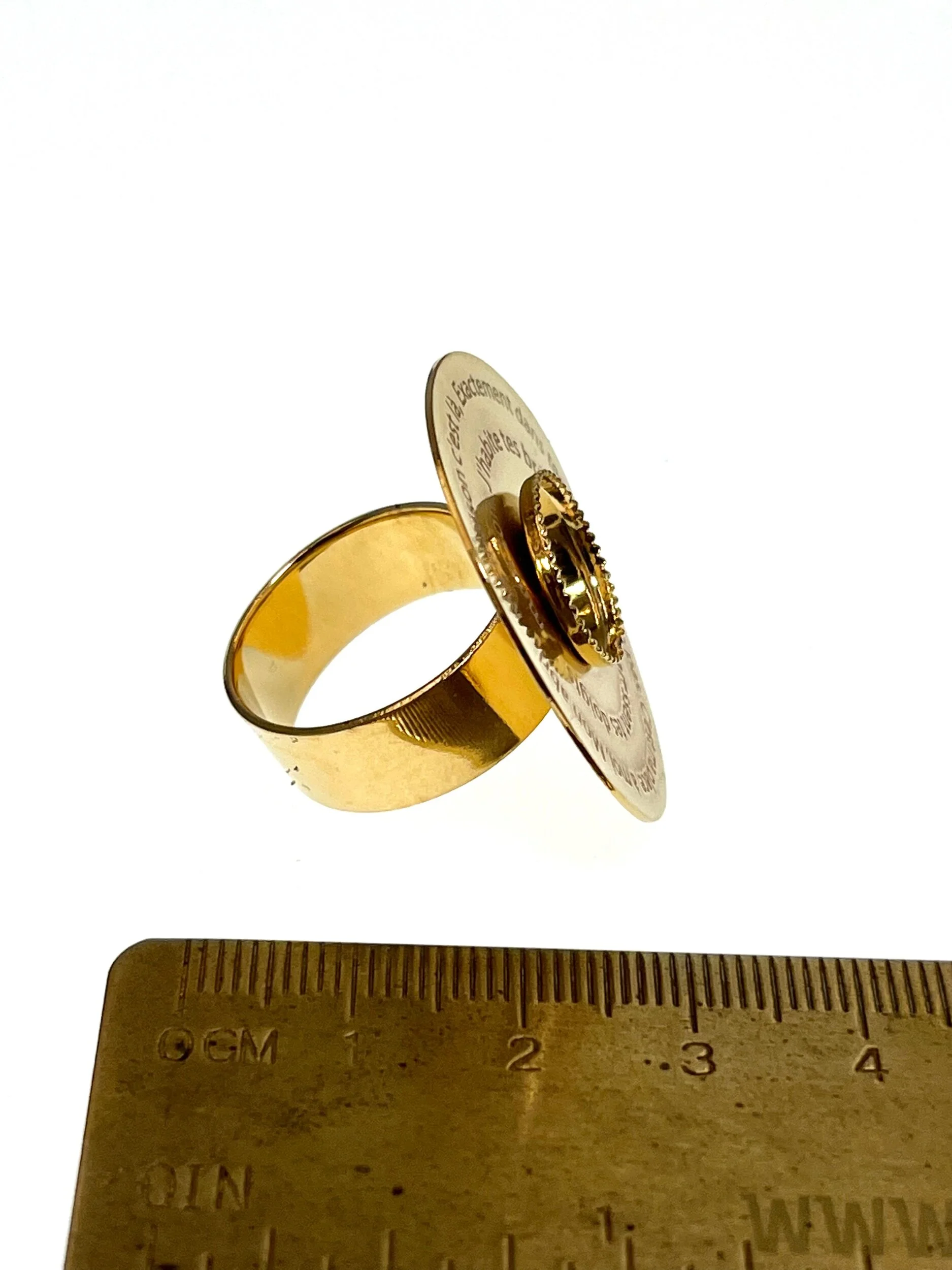 E072B003-9BA6-4282-888A-82843AD58B66