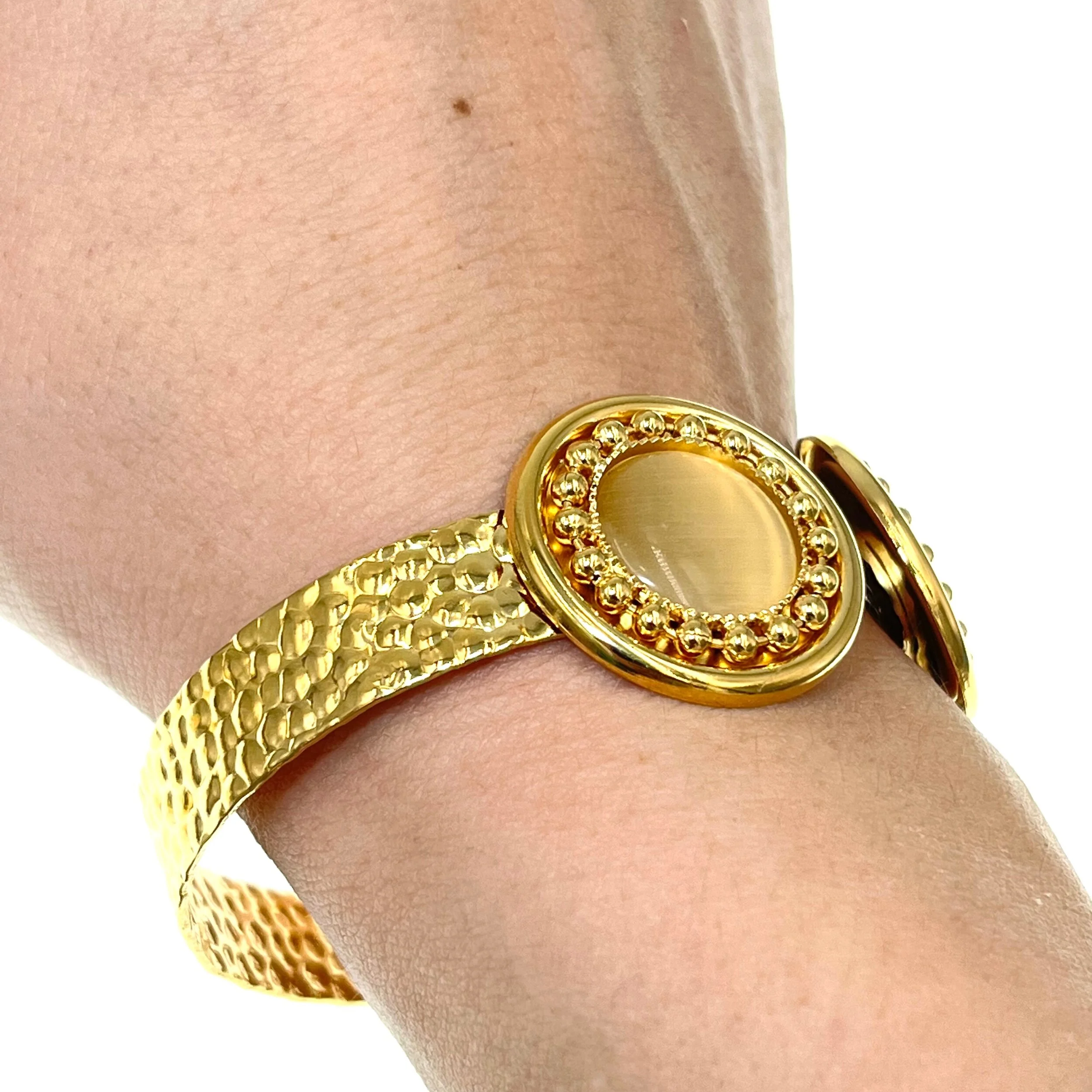 89A495D2-25BF-451B-B08B-489CB7D129A5