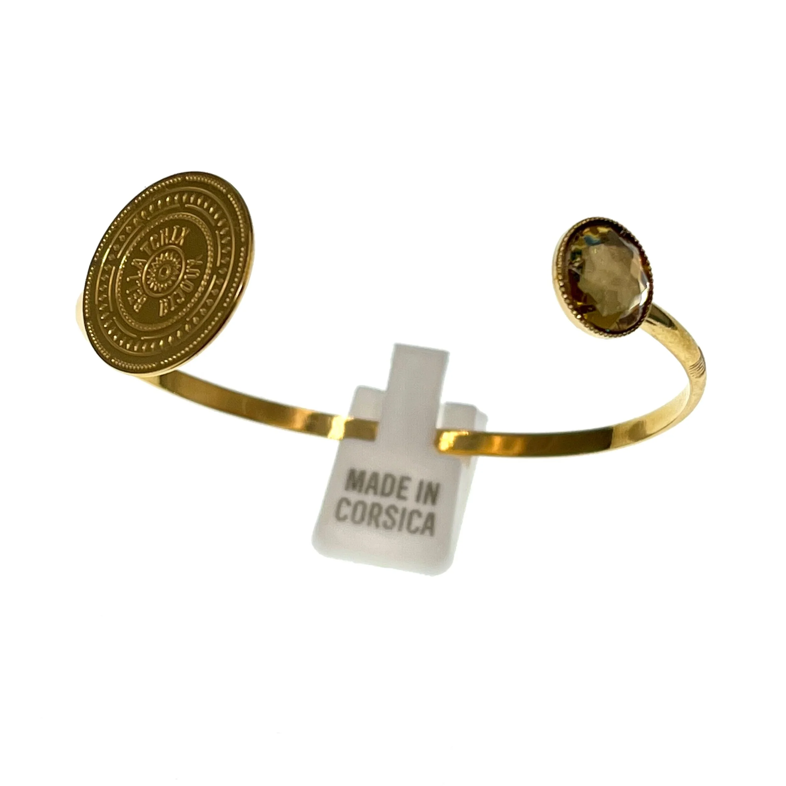 EFFF5C23-243A-404B-AFD7-4E52FE8281BB