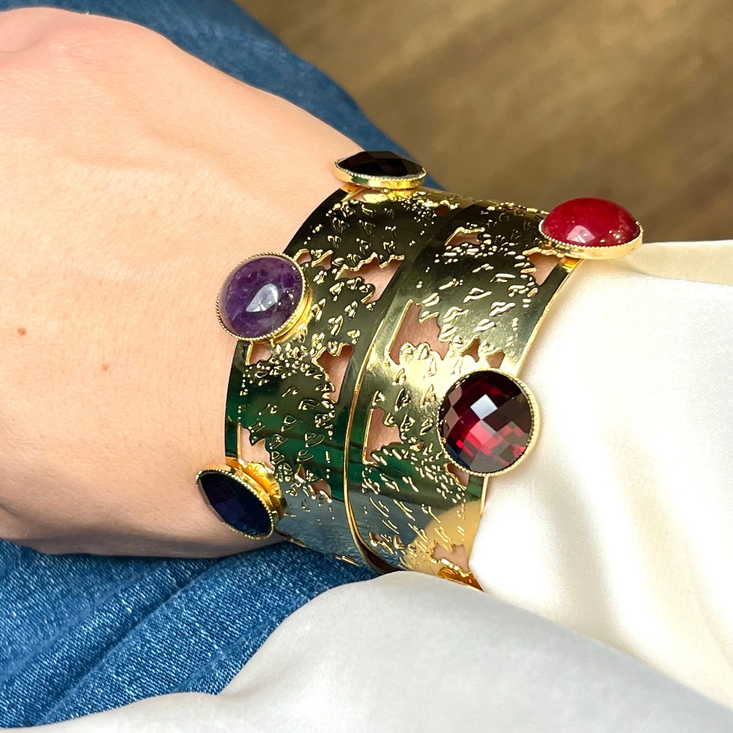 2CF009C2-F3D2-43F1-8A3A-2A52DA0A2522