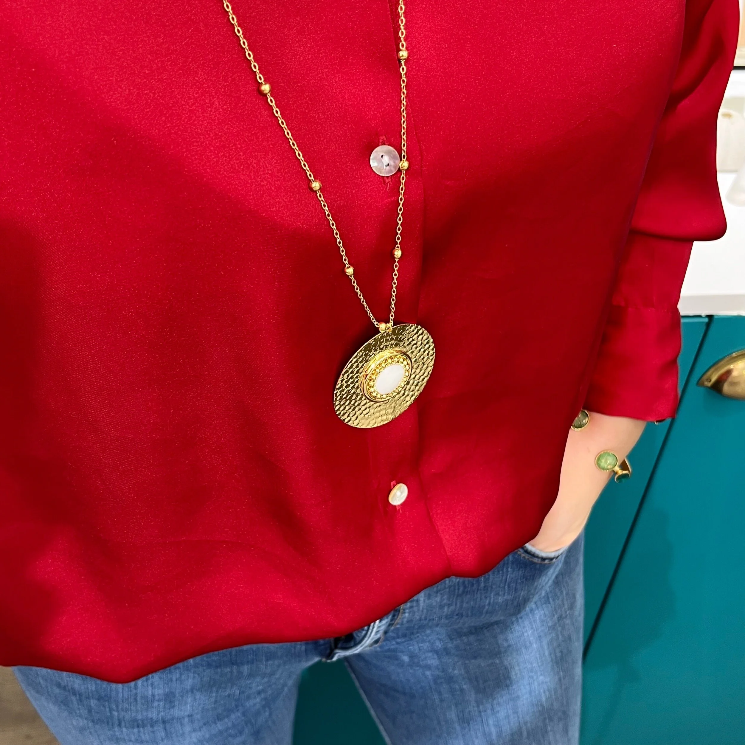 A0F1C9E8-9D5B-47EA-9153-405911799066