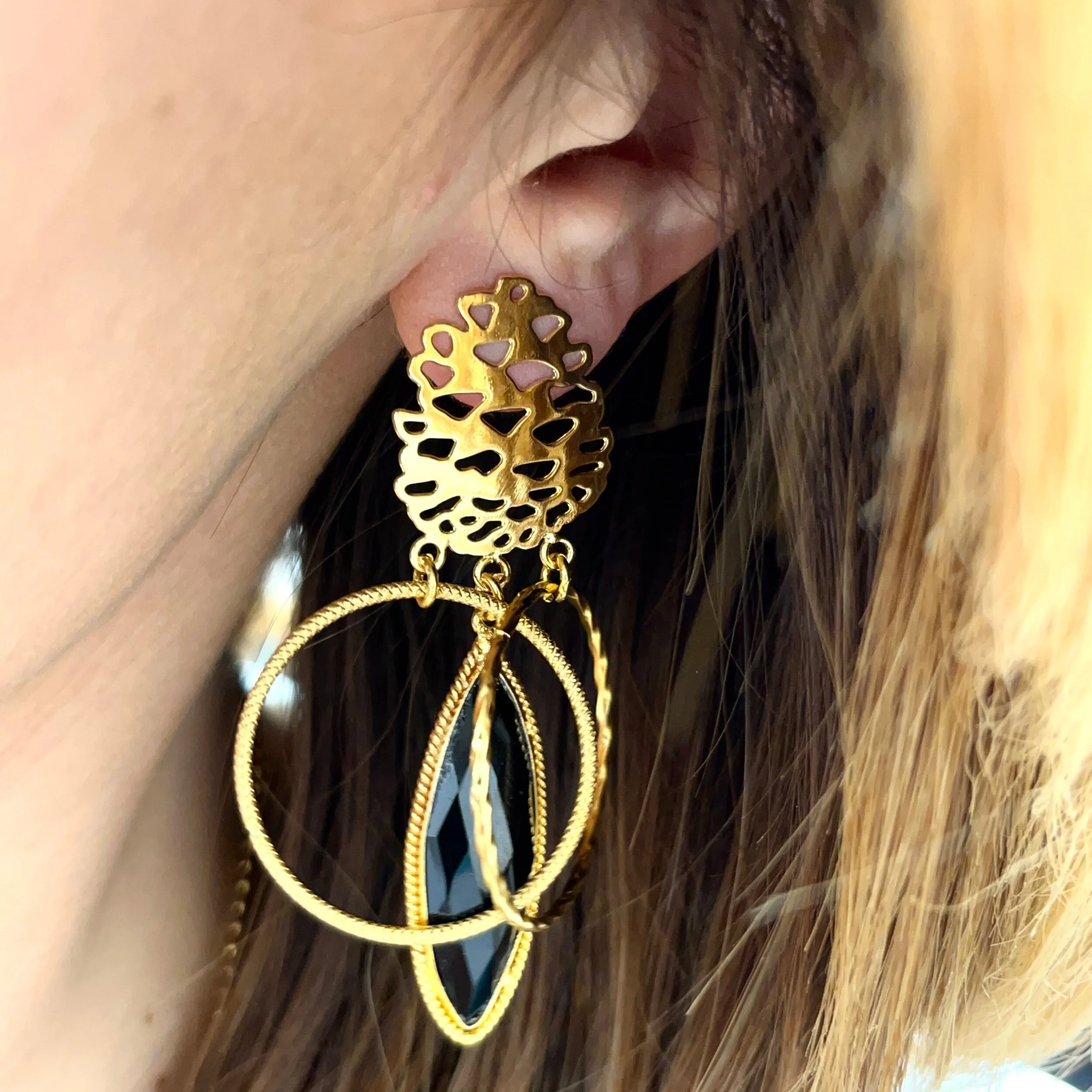 2E244507-4F92-4685-AE54-B9CC3AC834D6