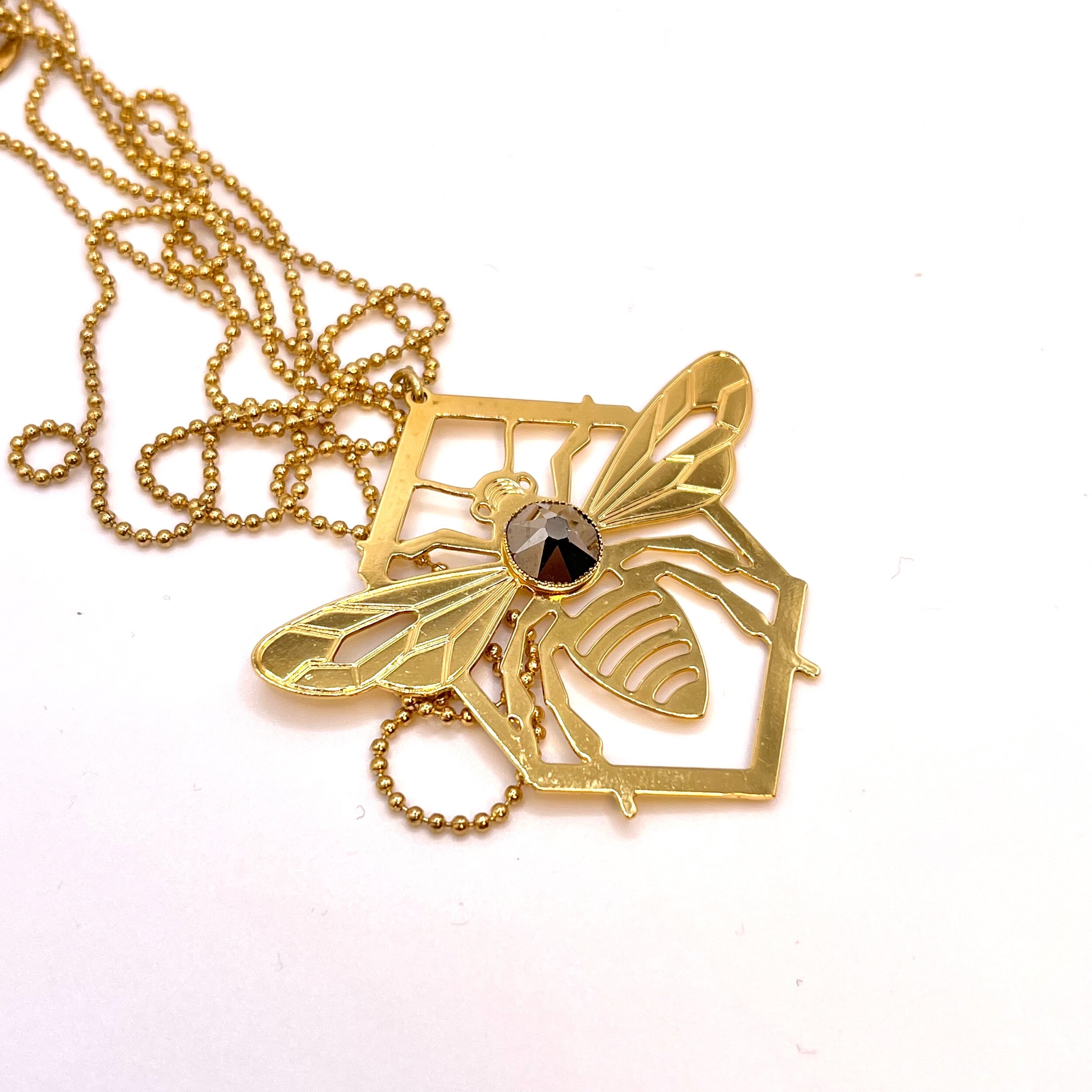 25423532-4207-4C62-BD97-066034303242