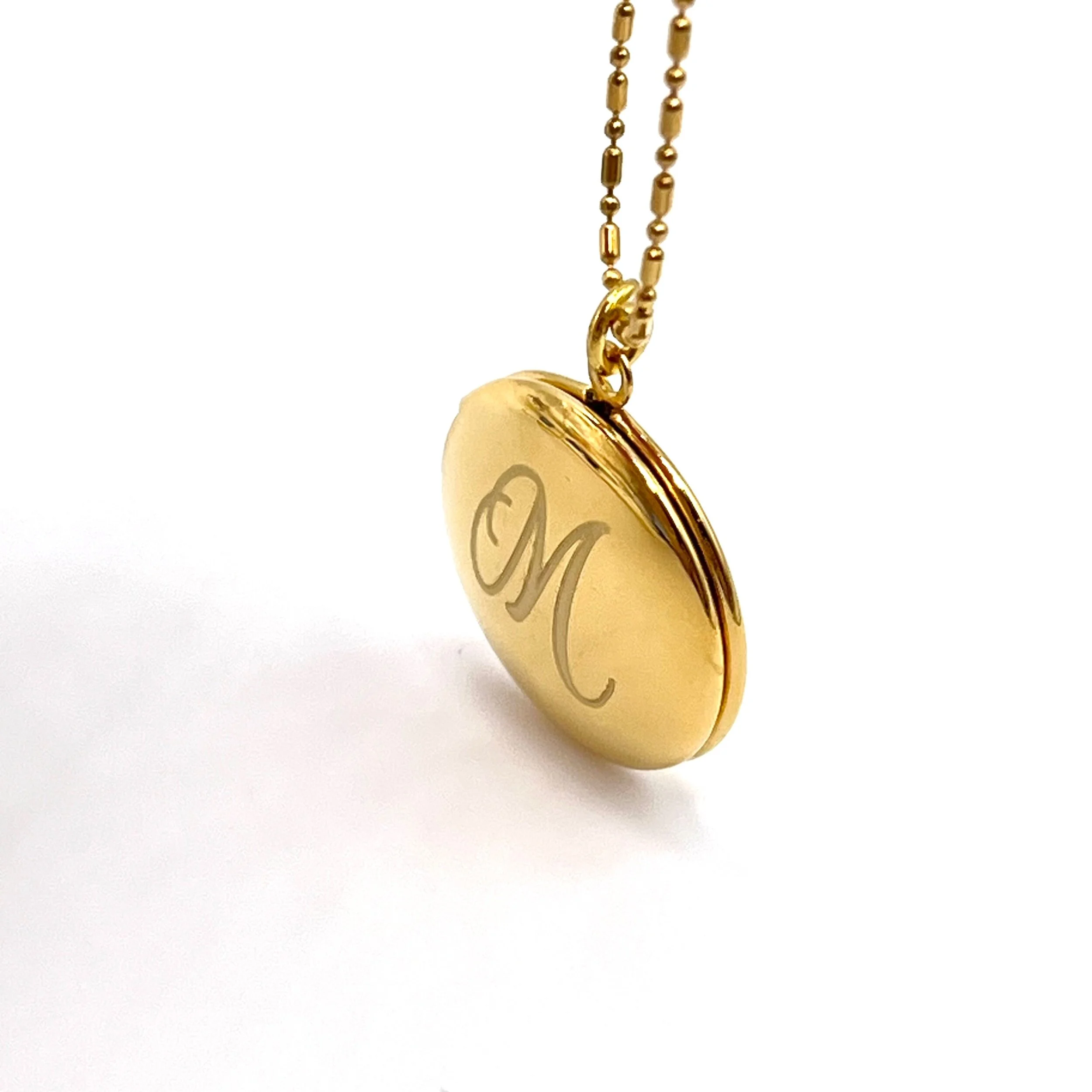 C8E4E80F-876E-4A58-A4A8-9BFFDD2D2829