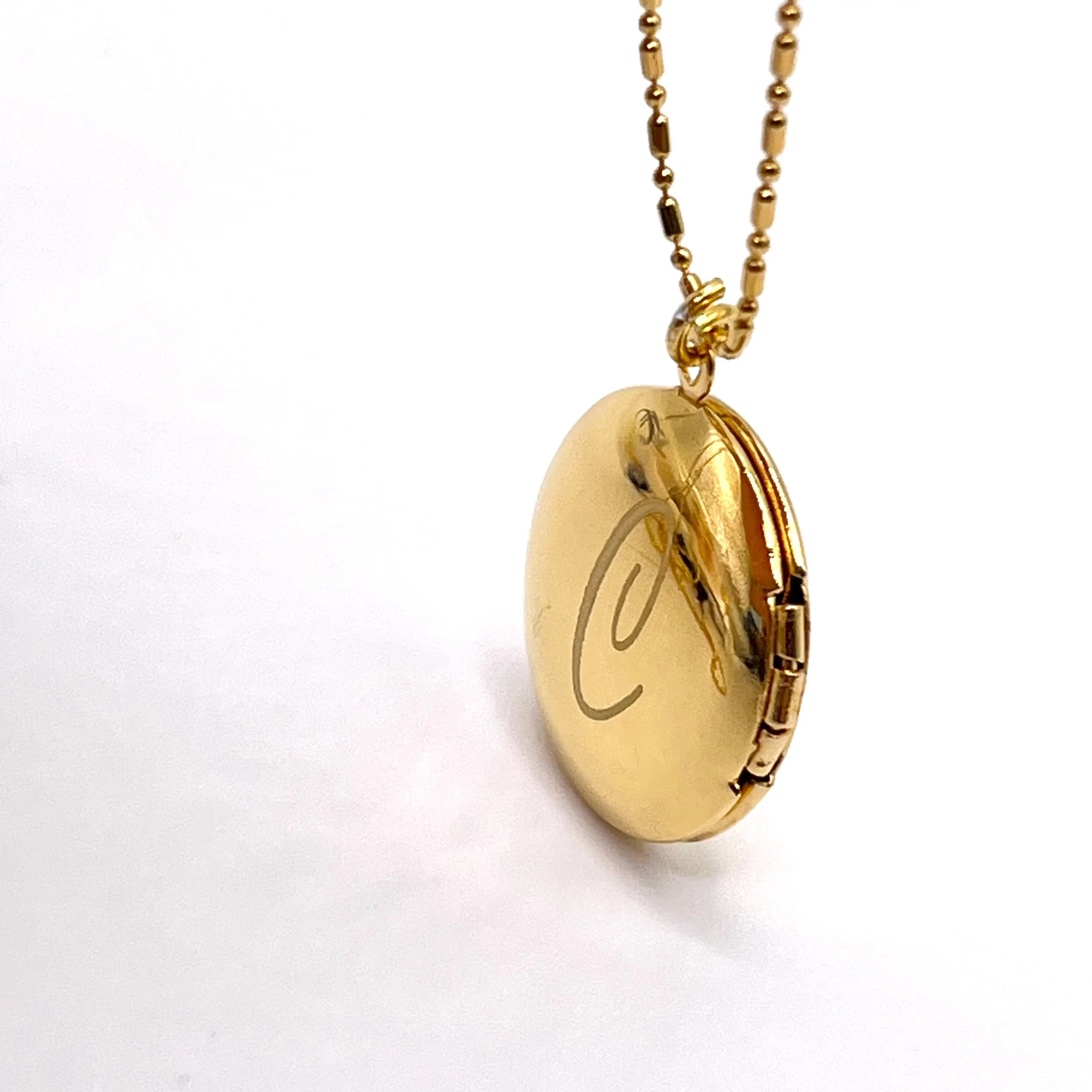 6B6C3ABD-2BBA-4CD4-96C7-4F8F12EE6AD0