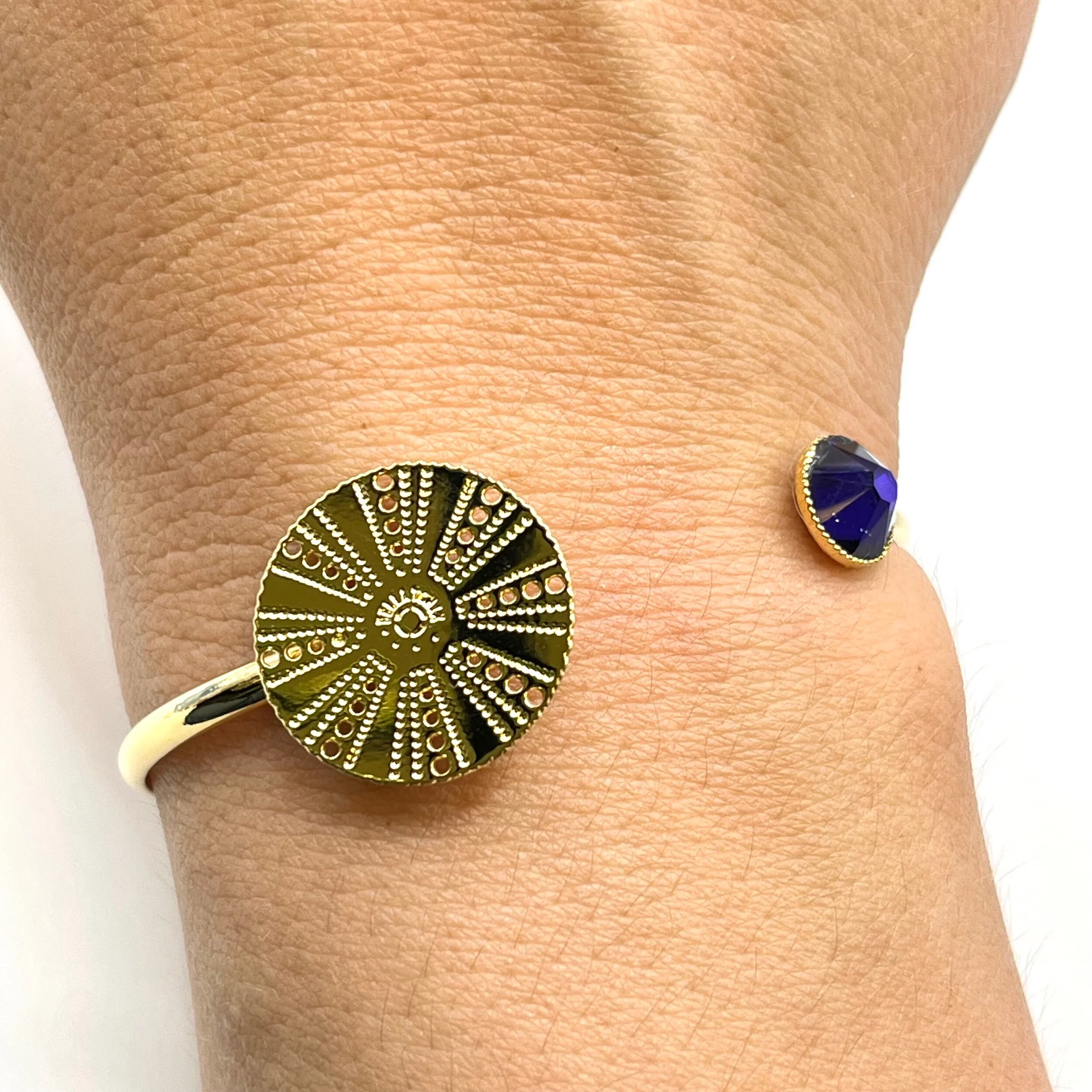 12F03391-676B-4EC3-A29D-1559BAC0DB35