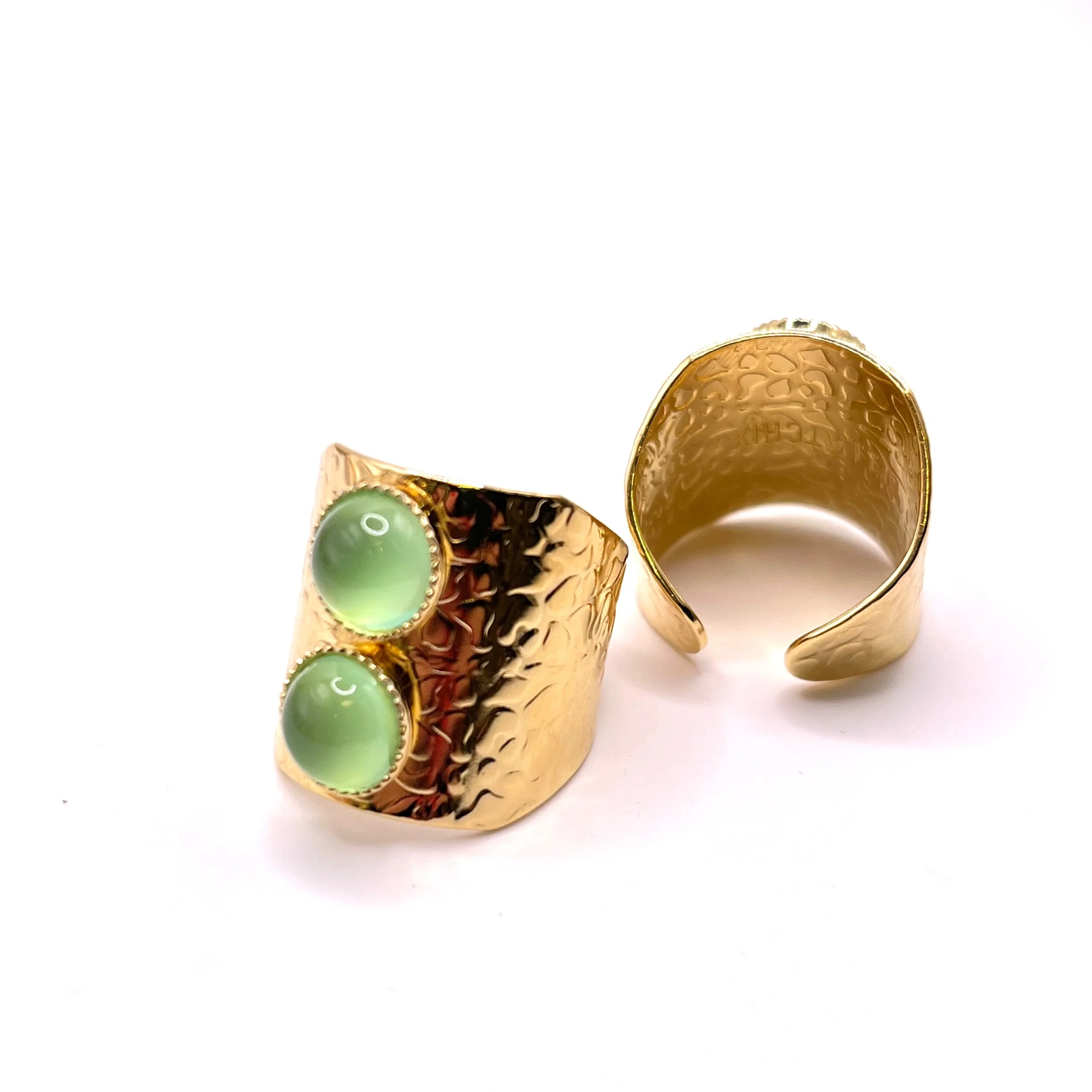 8CB27040-8342-4400-A175-77C295A868D3