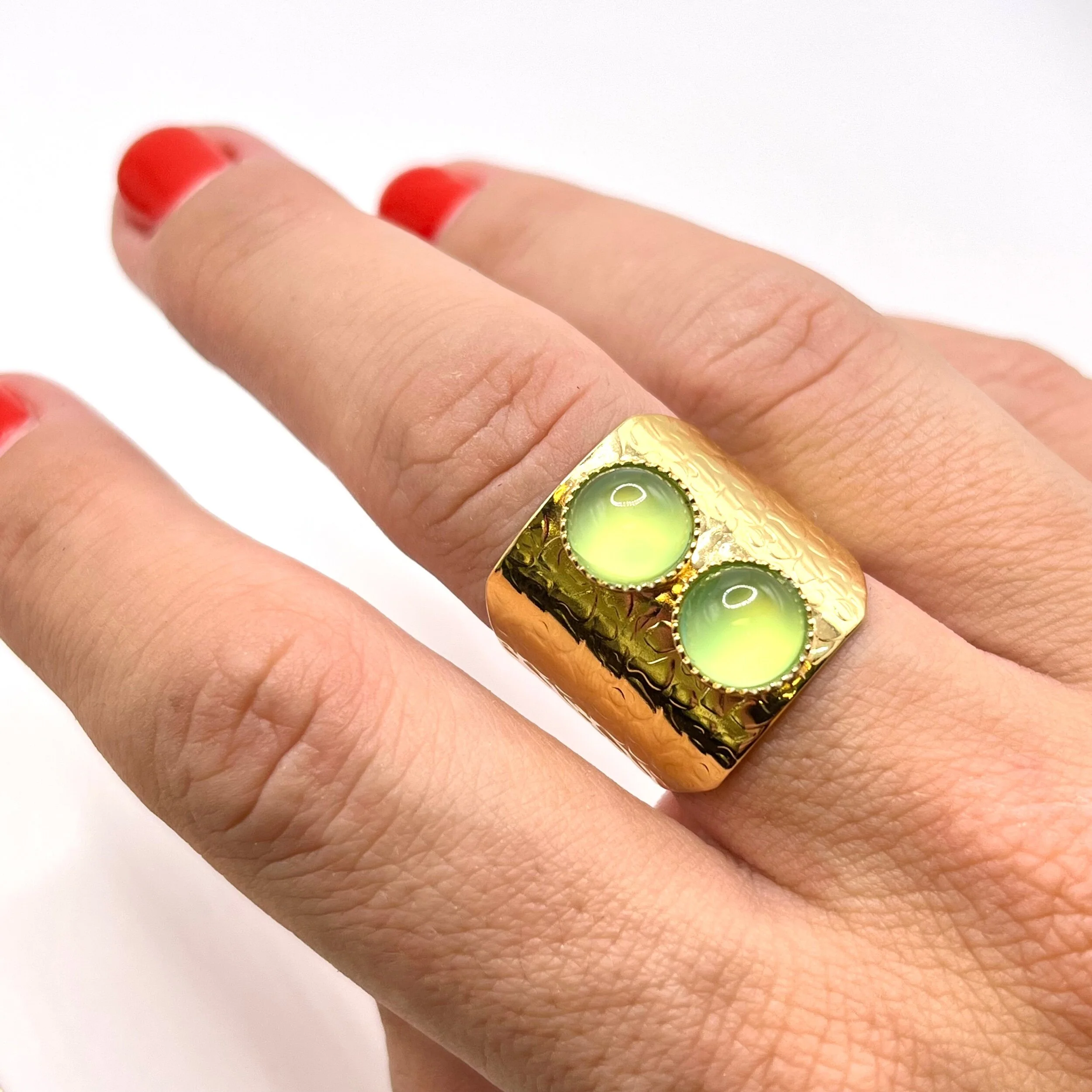 CA3AA673-5A8B-4143-AA78-B7E3D0907C0B