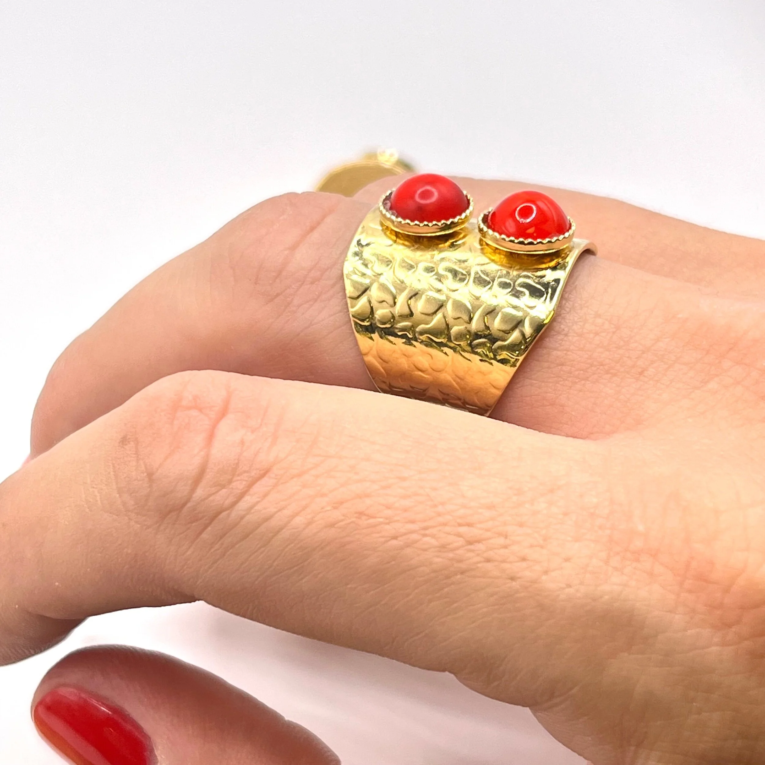 AF3781AA-F970-48A5-9B50-83E99F108AD1