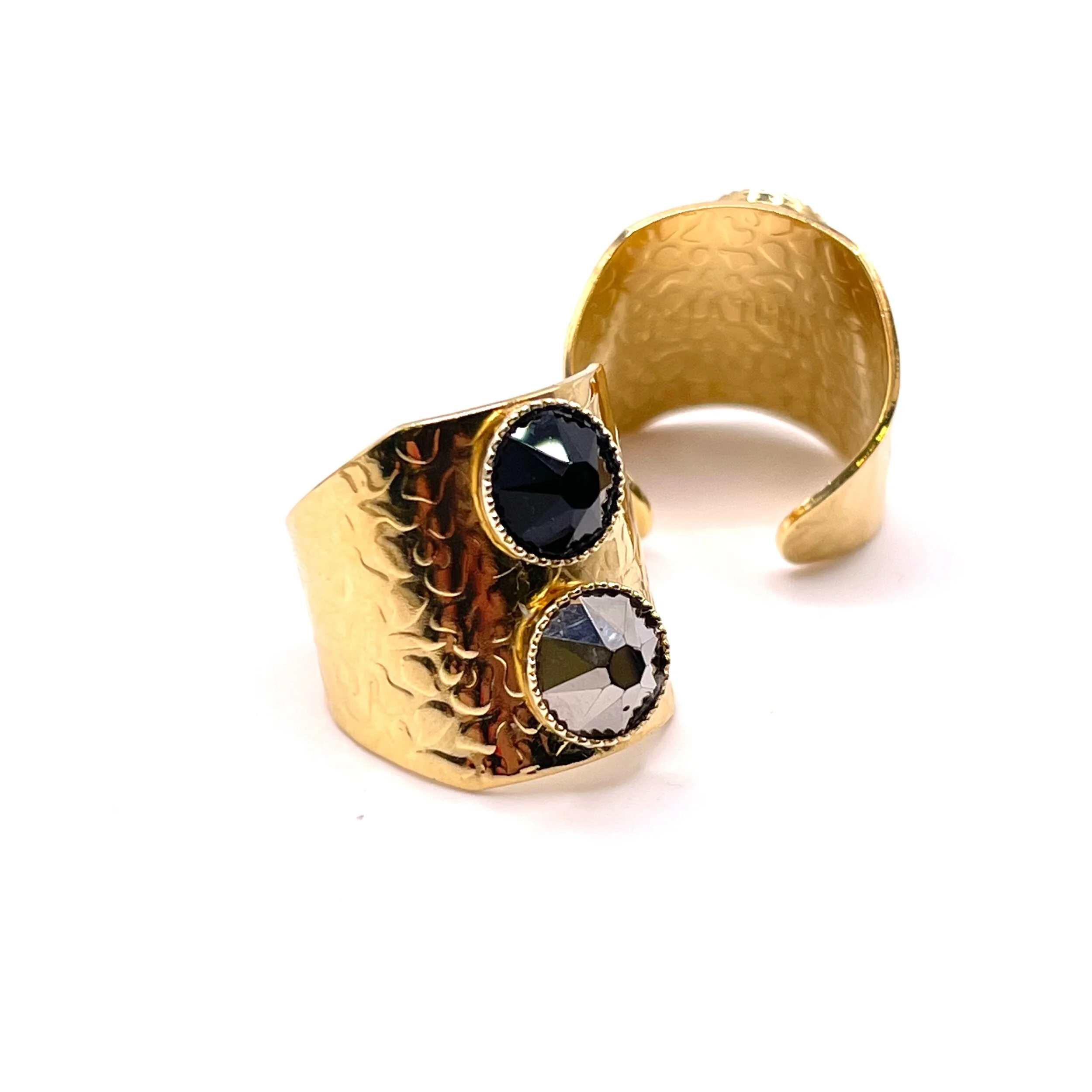 56EDE03B-5F3D-47D3-9613-57BA0B0BE8DE