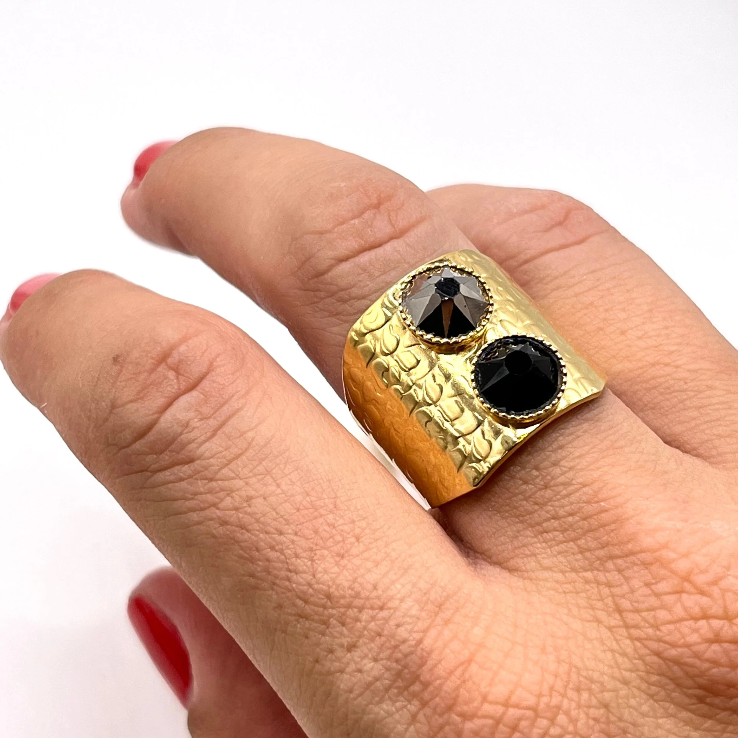 895E5A20-E445-48CE-9B73-A4F0AB6A35BA