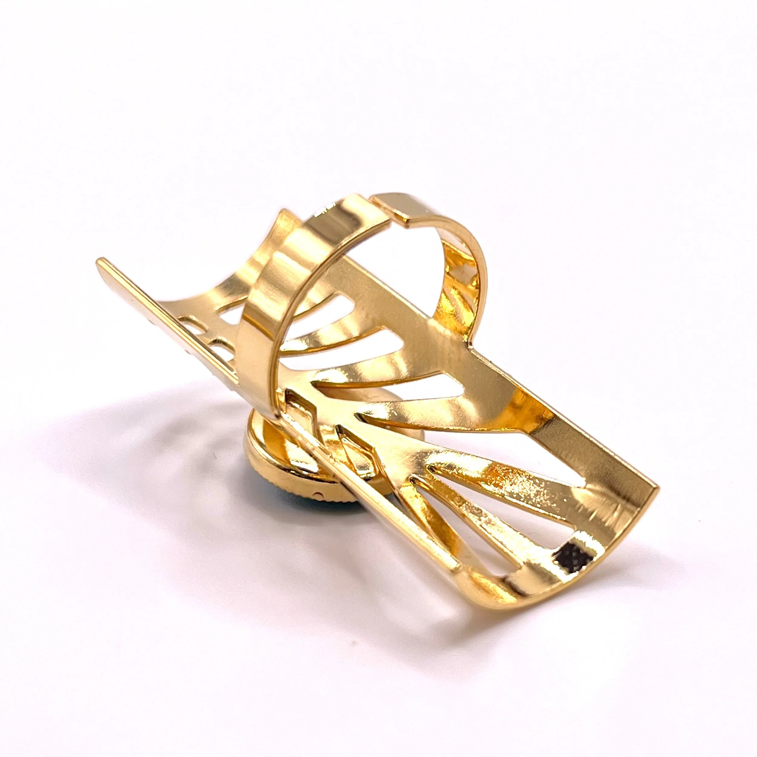 C8F50883-2D0D-45F3-A7A3-6F71E34C41F2