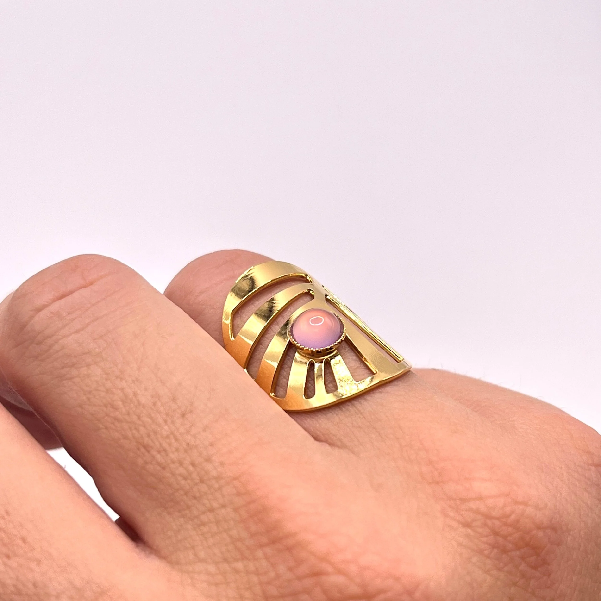 43BEE70E-FC71-4EB3-A070-6E2F3FAC6A3D