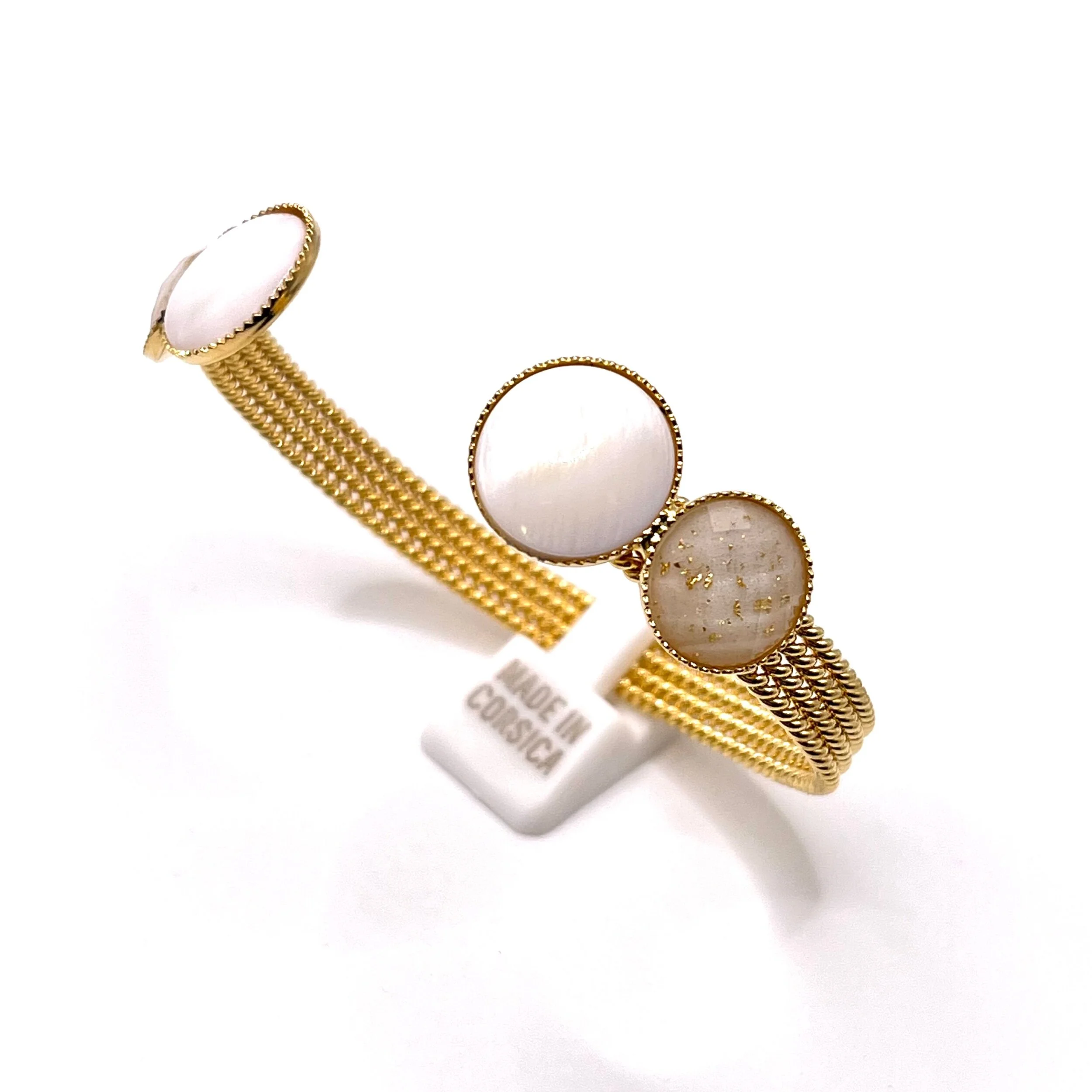 7F3683CD-3BDA-4471-9DEE-2316506653FC