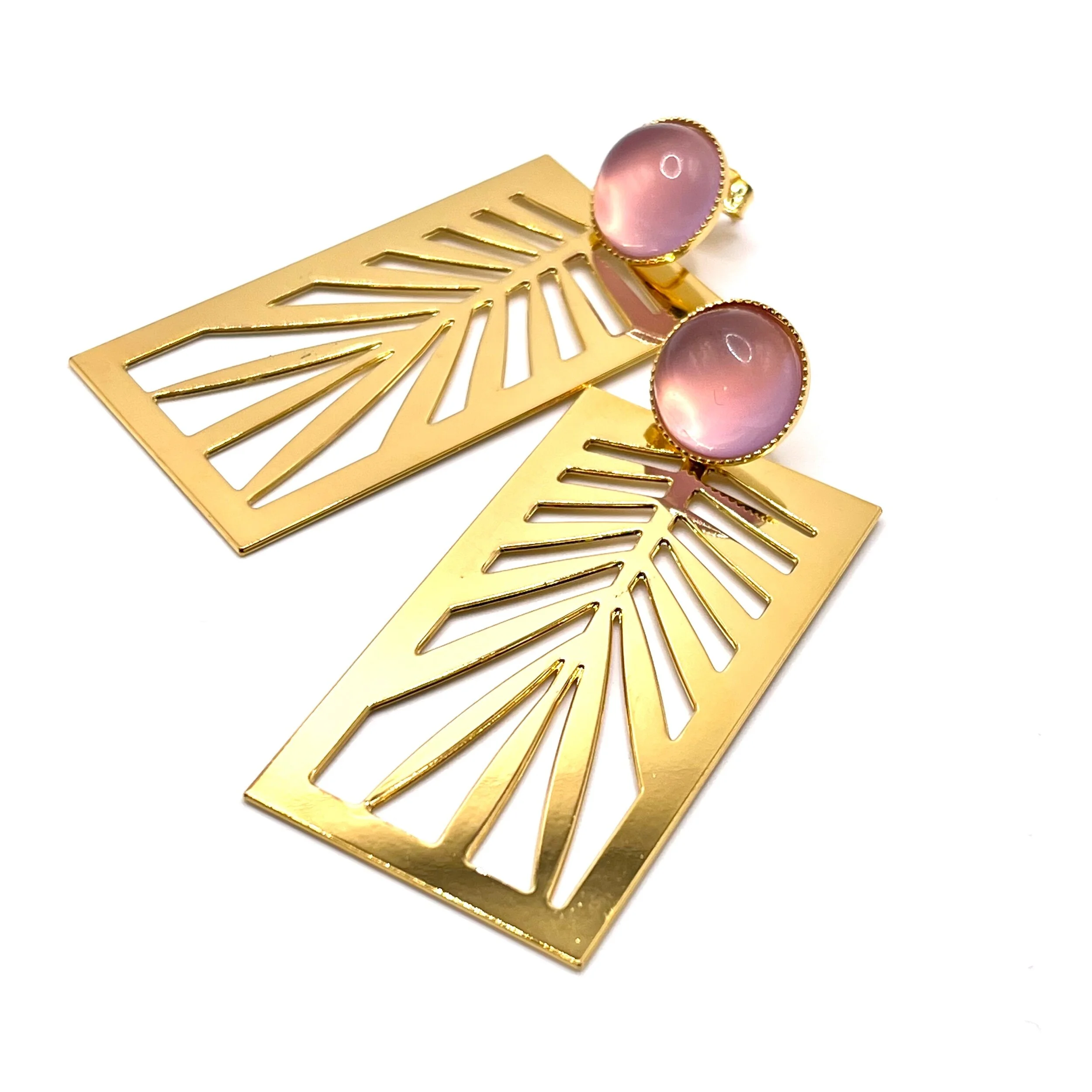 14478FE2-BA93-4358-9735-4838B6B791D7