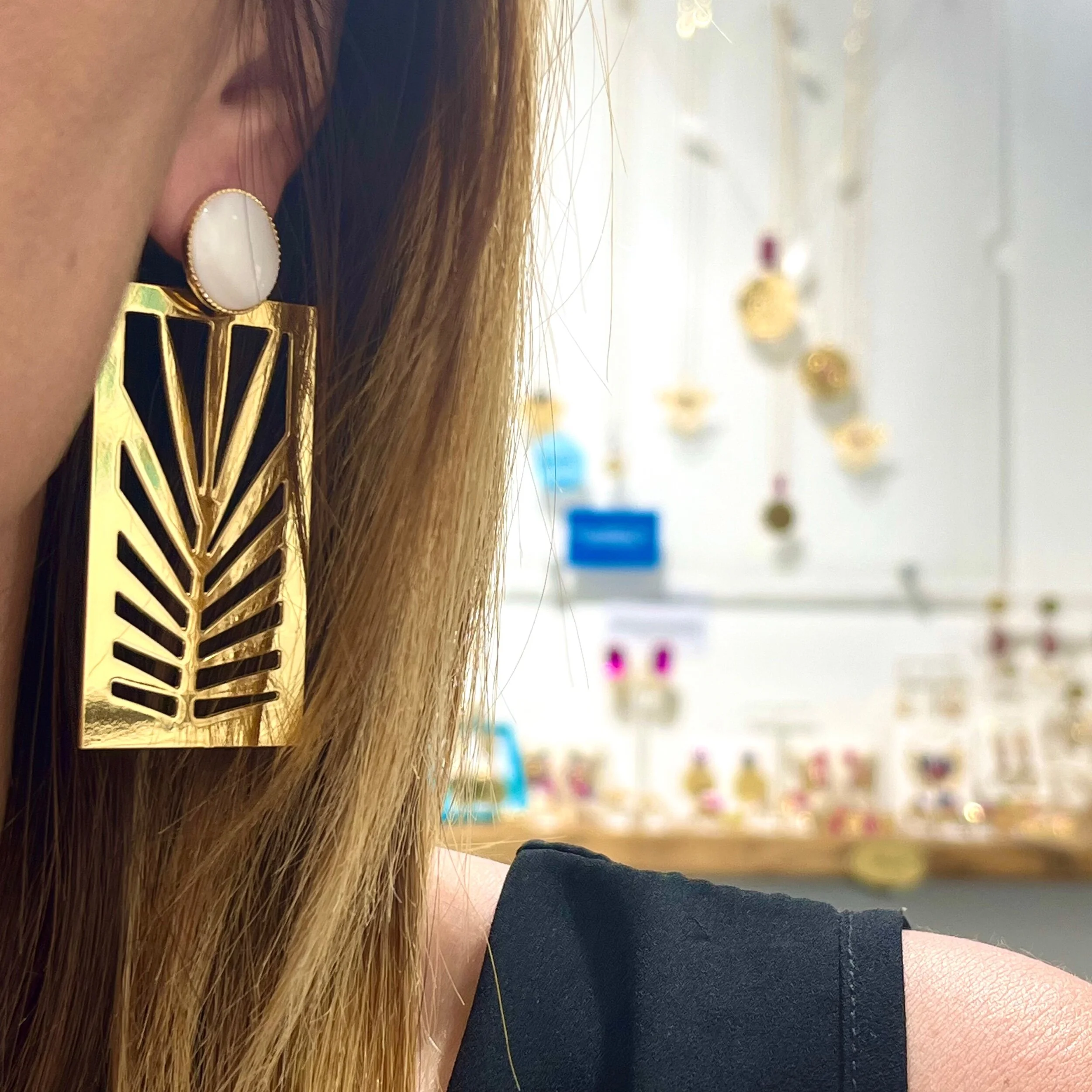 6FD2AADA-CF8C-4F30-91CE-B97986E81BB0