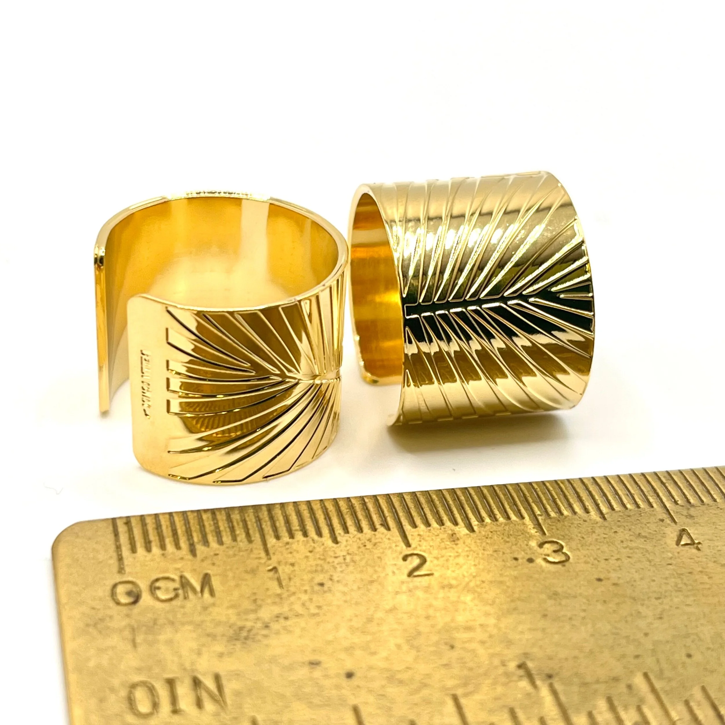 6213BEB4-3C3A-4AB2-8BE8-D89193543E24