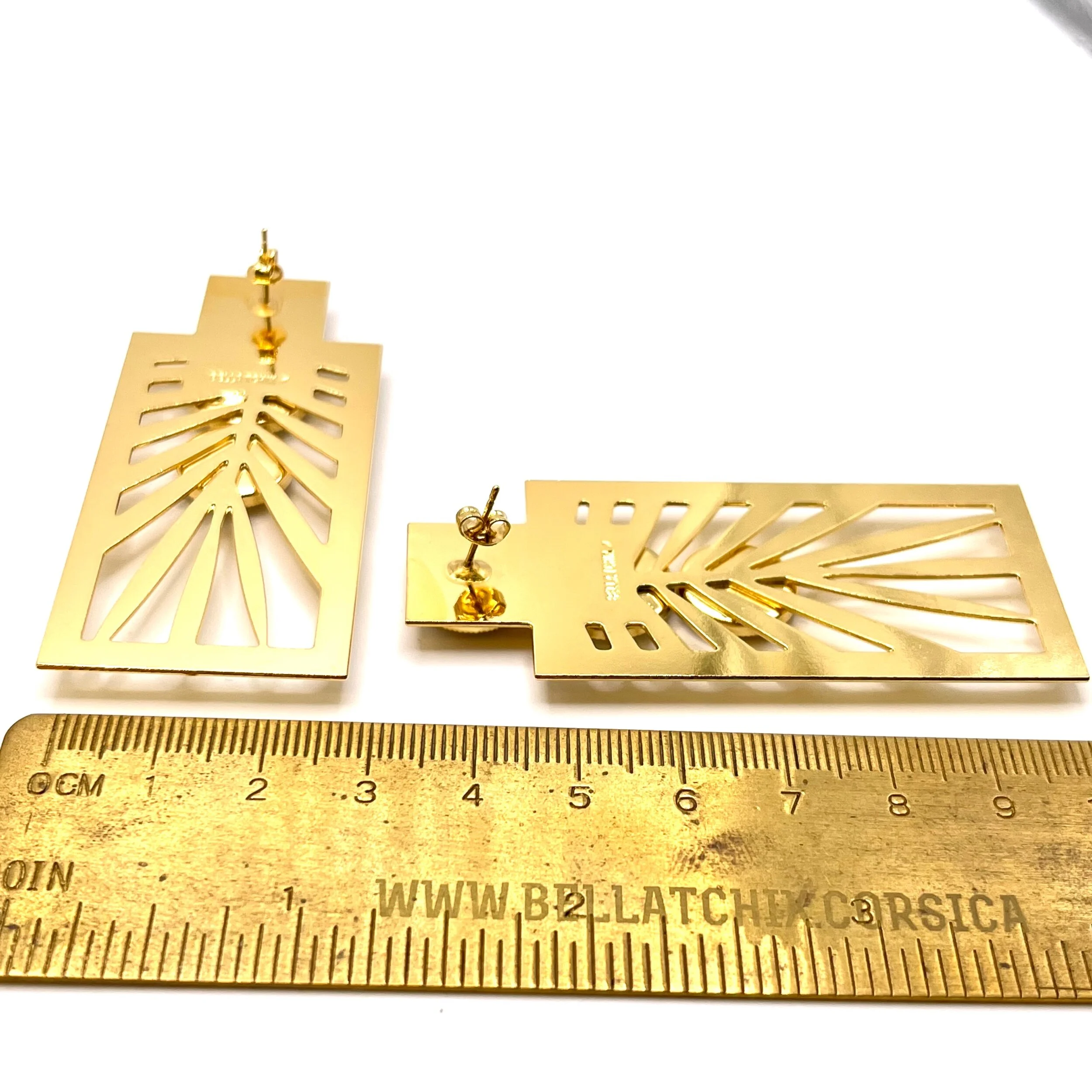 C13E3AE8-FBEF-46F5-9BC1-0862632CB492