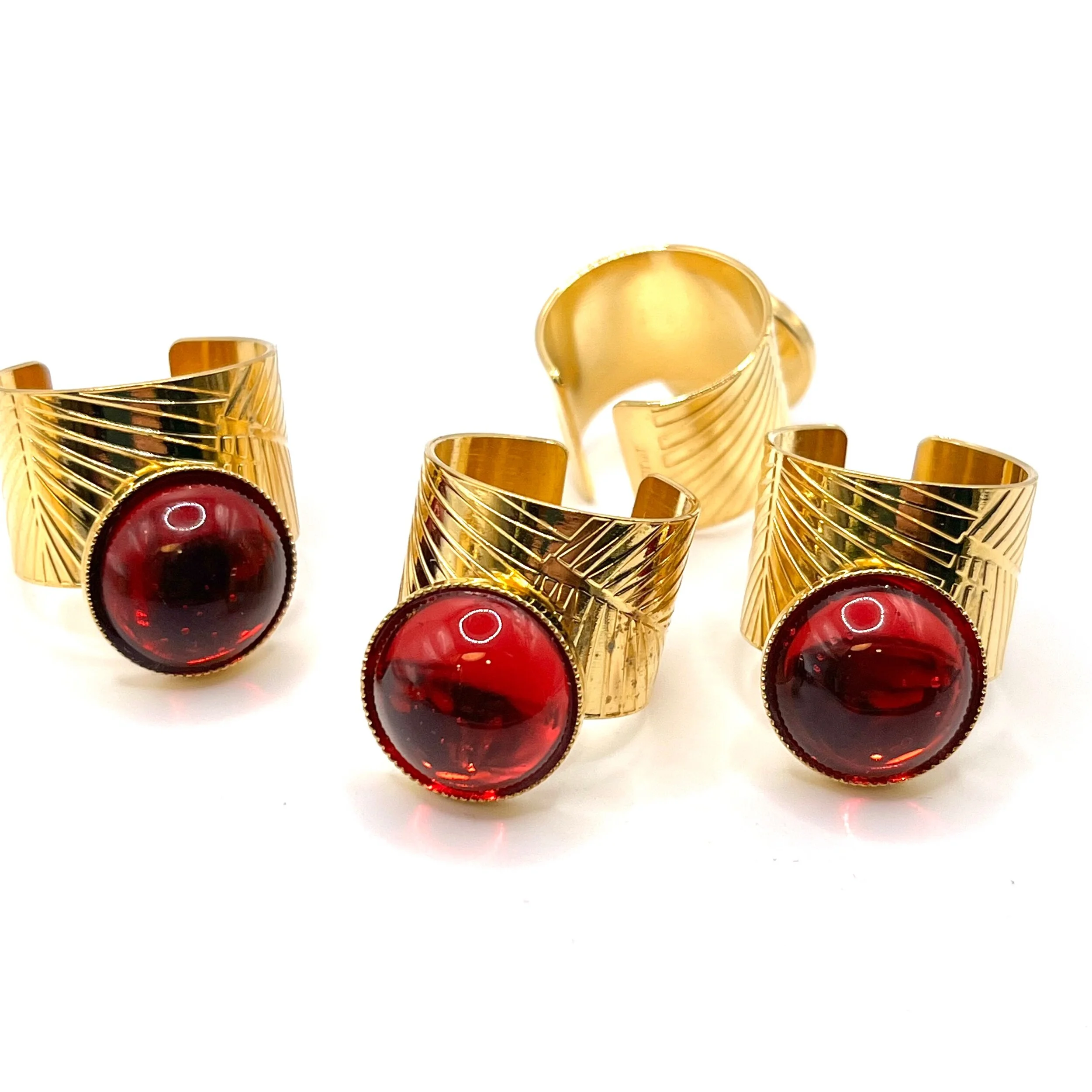 99A758B1-7E39-4872-A051-2E4BDEA03DF0