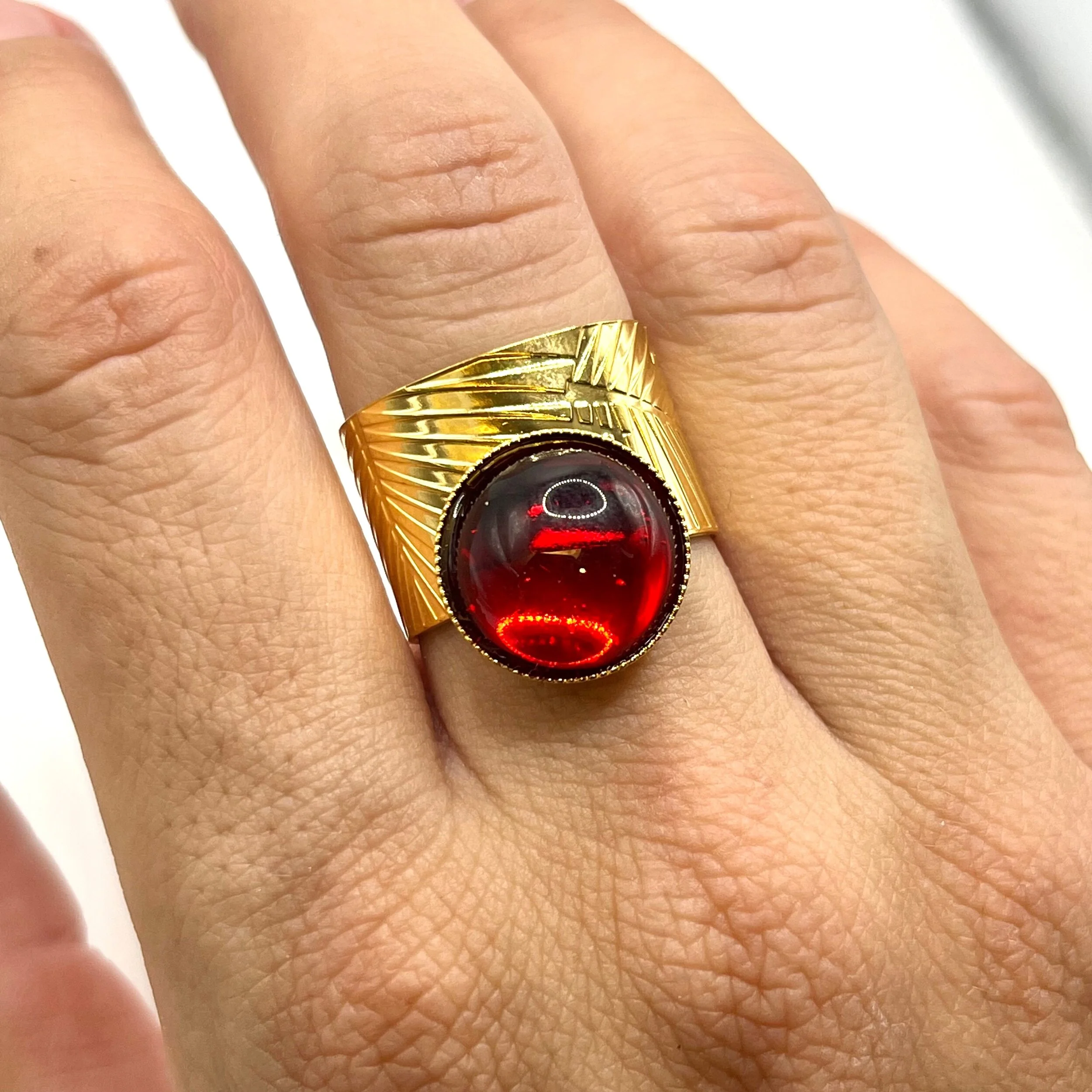 7D2E8B29-4E05-4C7E-9B91-77424B6C10B0