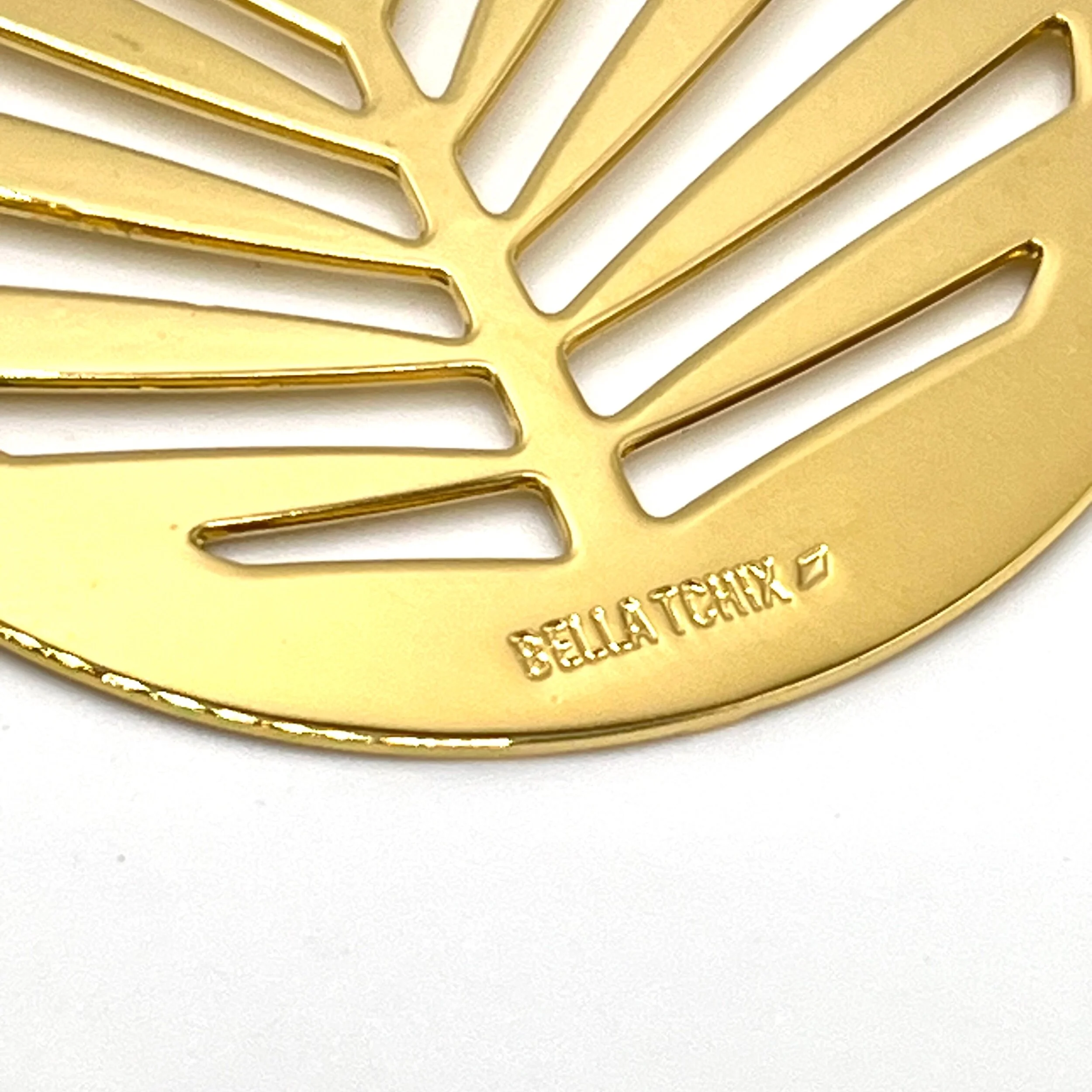 3776F976-B9C2-4CF5-881E-44F78DE3EC67