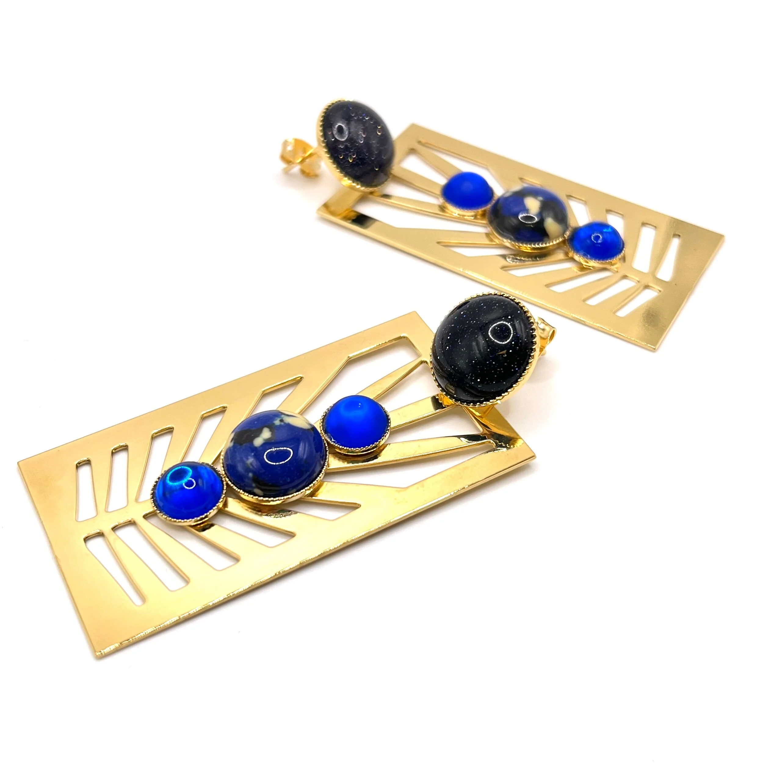 A0902151-CDF6-44BB-98F8-9DC863115B96