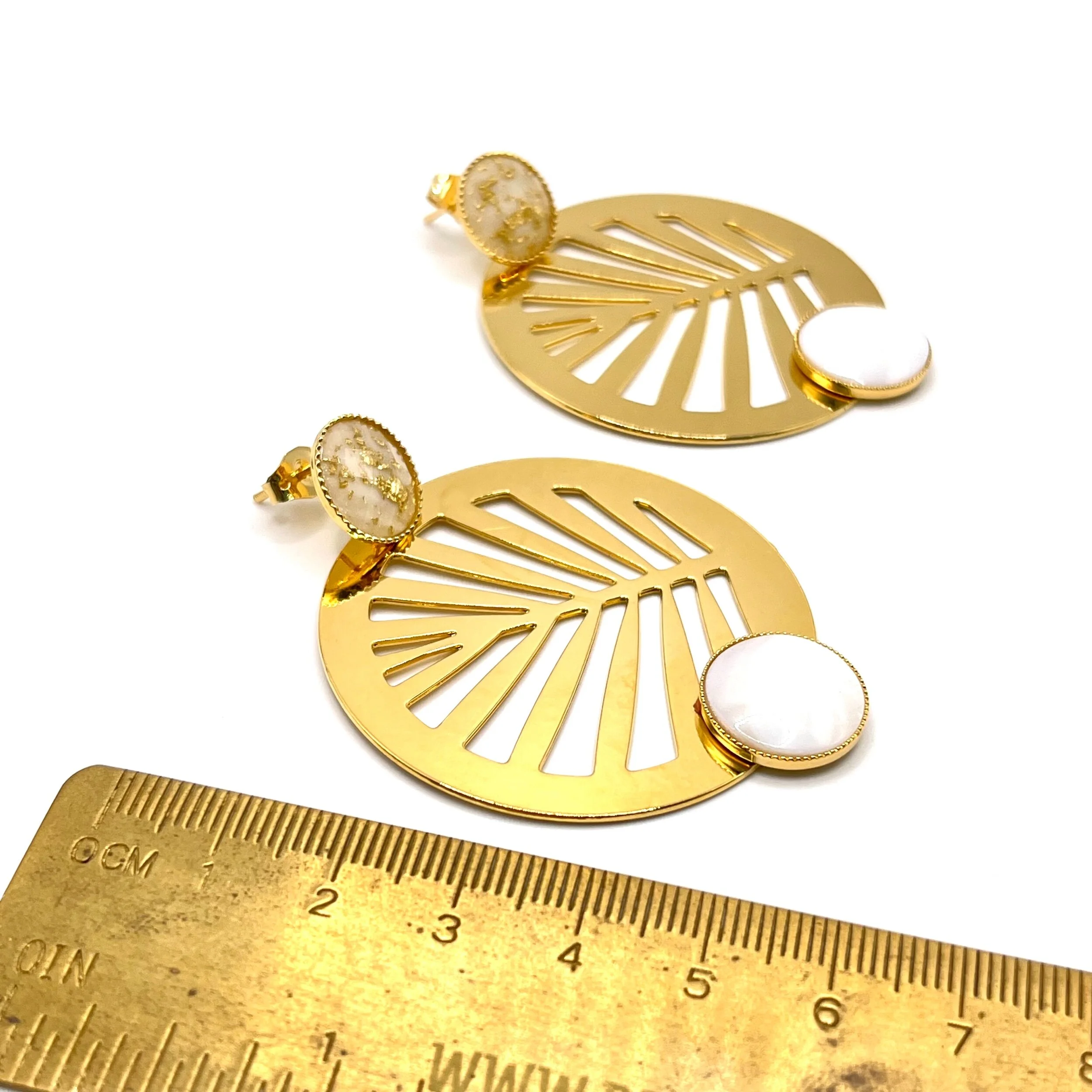 C642DC09-6B82-4386-982E-ED0A842E79D6