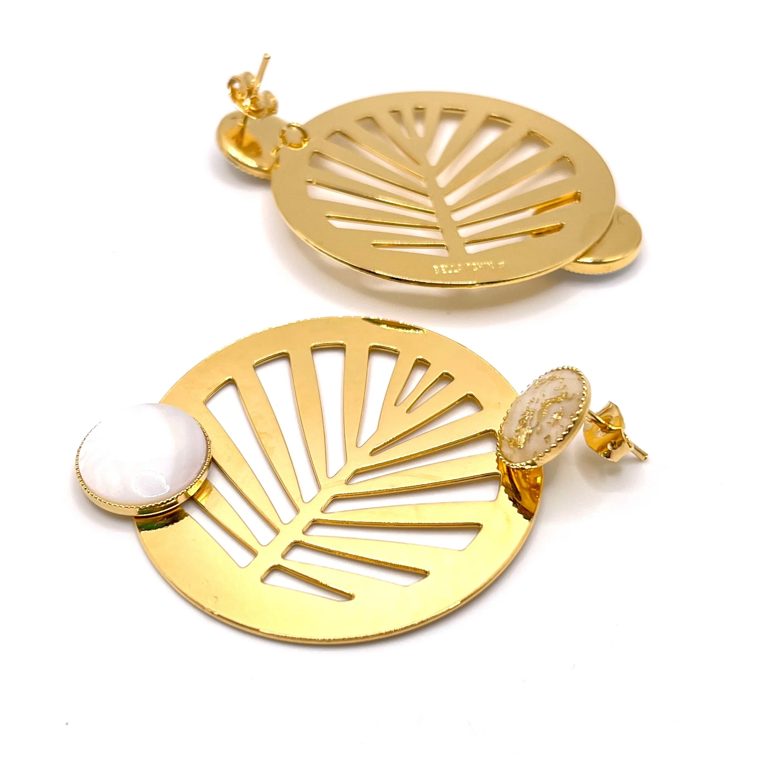 AB6F77B6-FA94-406A-AF96-1A3901D98D59