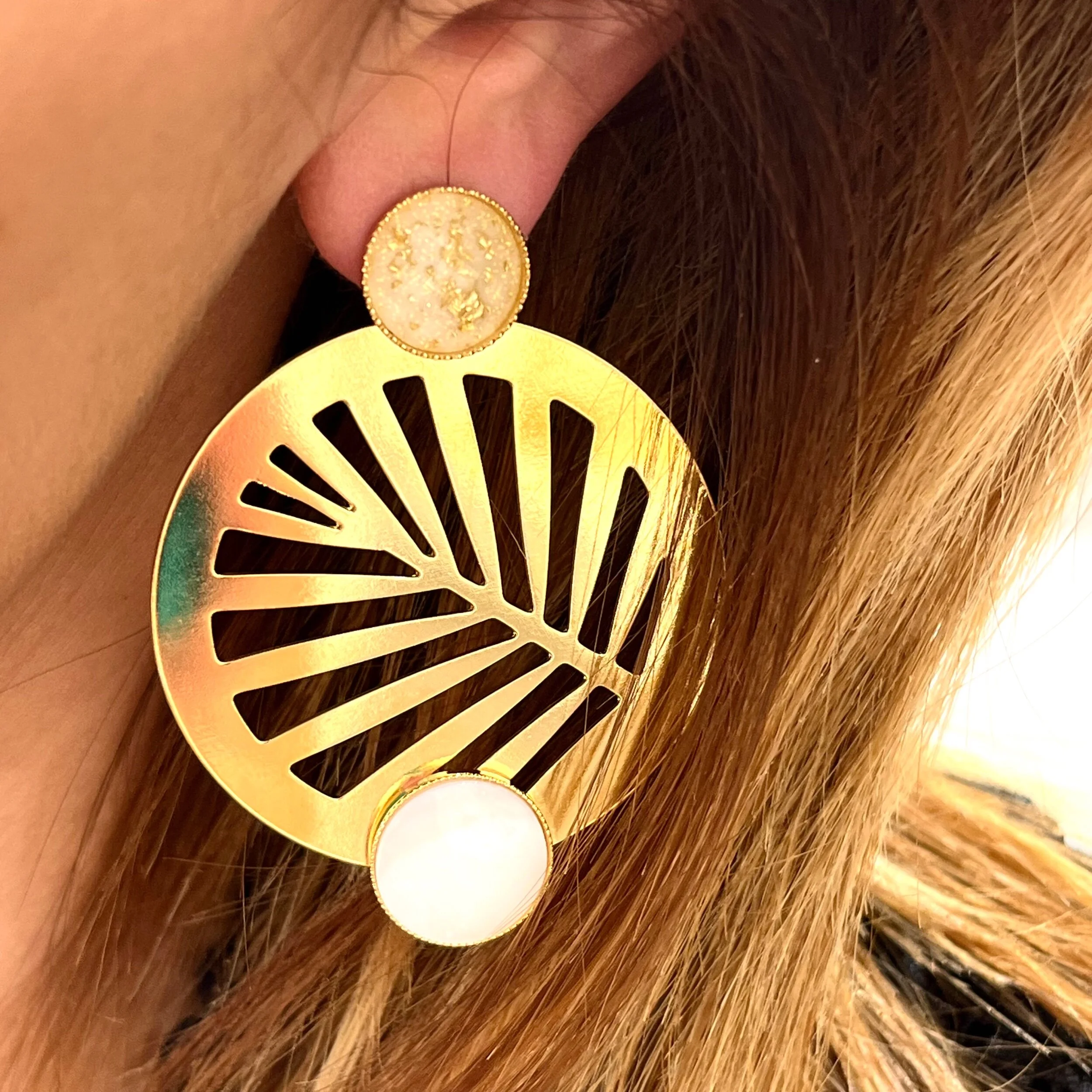 8F8B59DB-765C-4E8E-8192-312D01DFBA9E