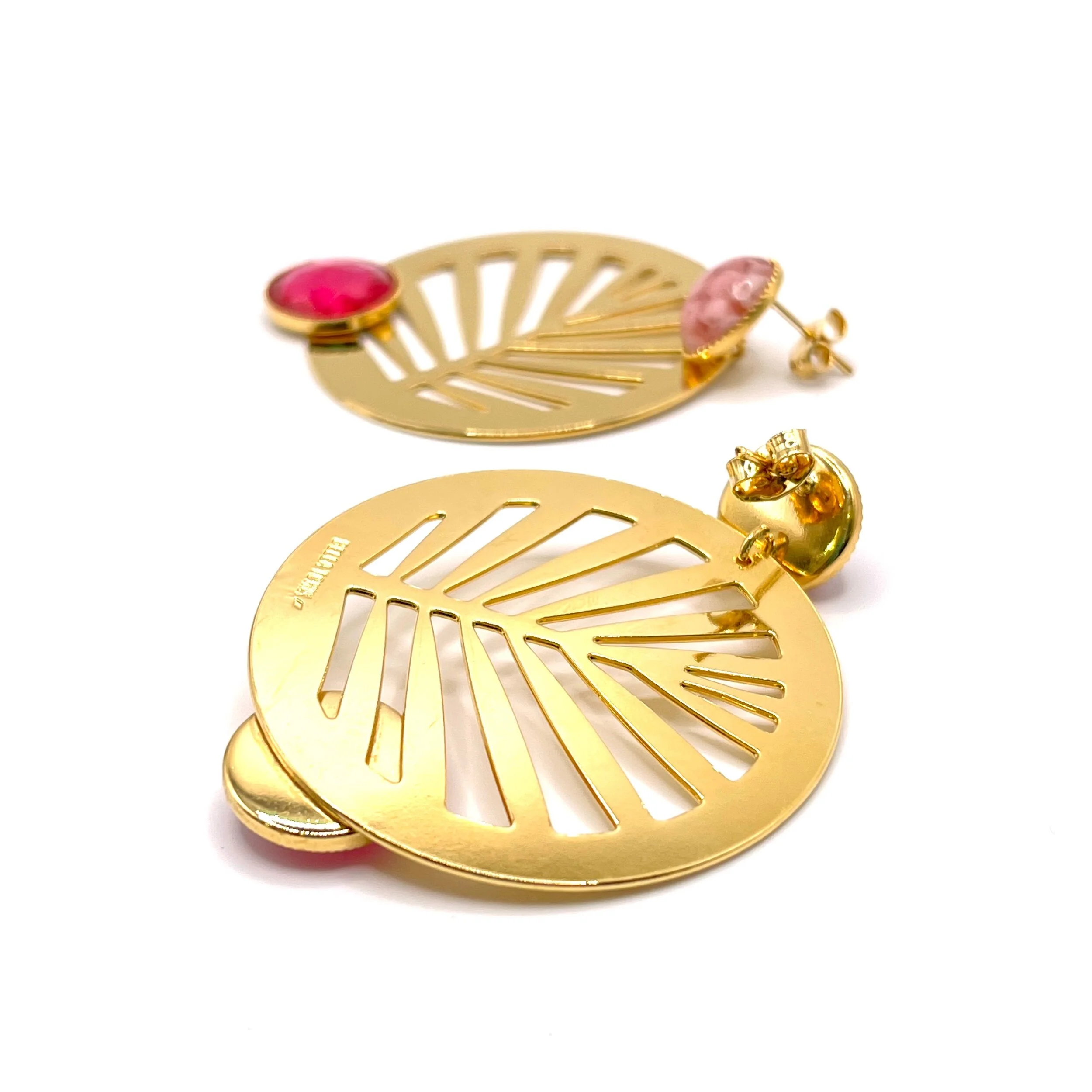 E66AB773-17C3-490F-84A8-3F9DDAA23F08