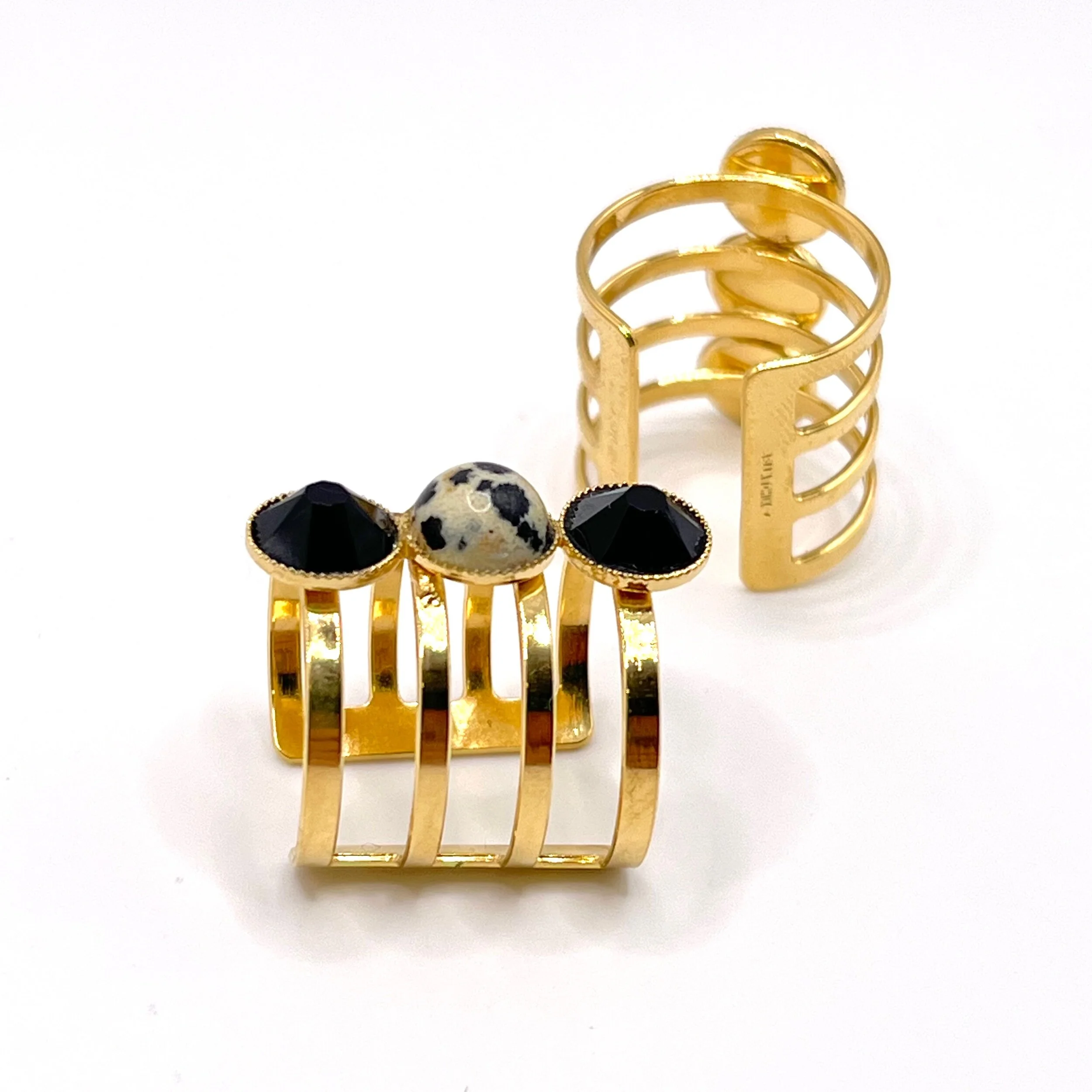 B24AD876-07BC-4D96-9A42-B0337E33E217