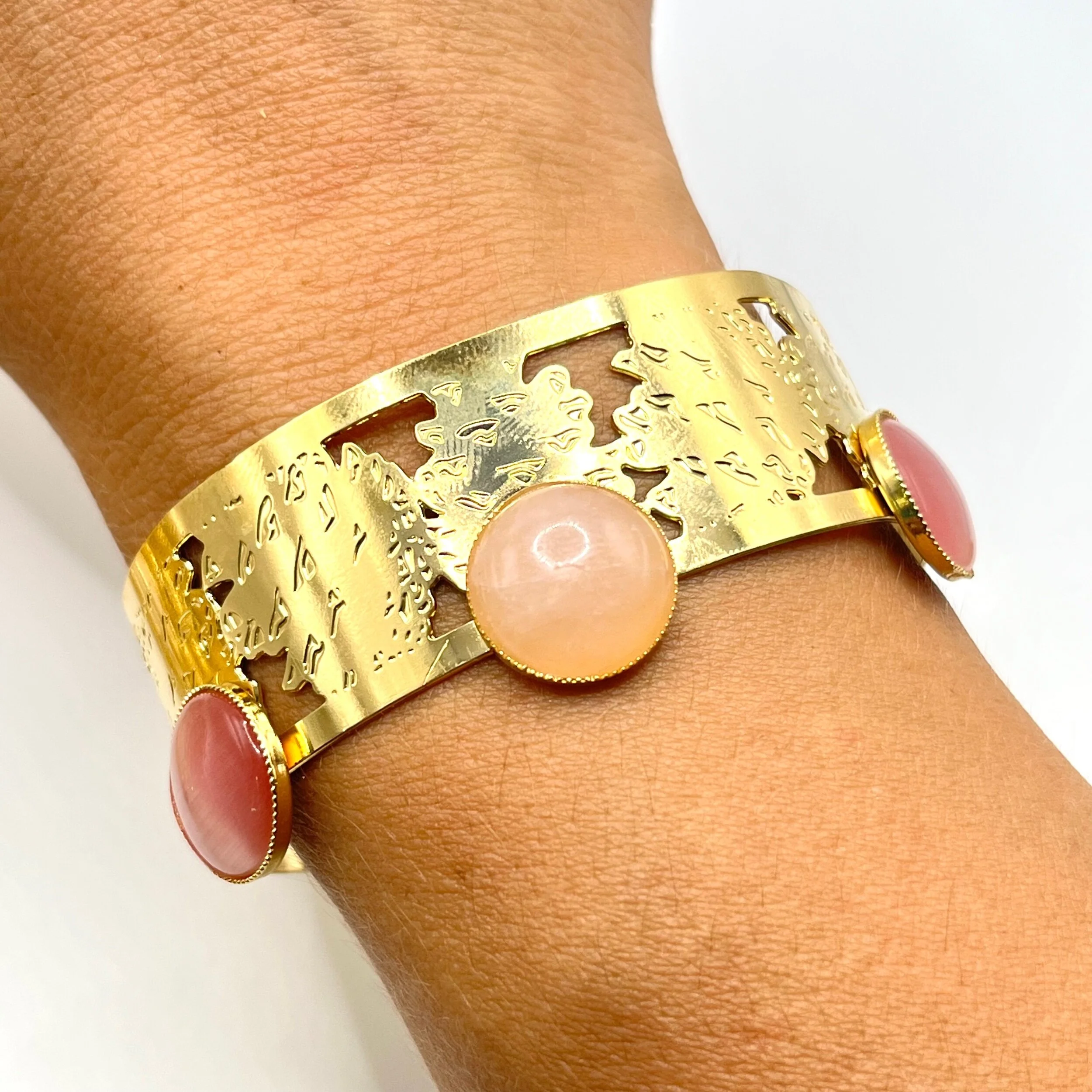 E1DDFD5D-C6B4-4C08-8B97-DB8422F96408