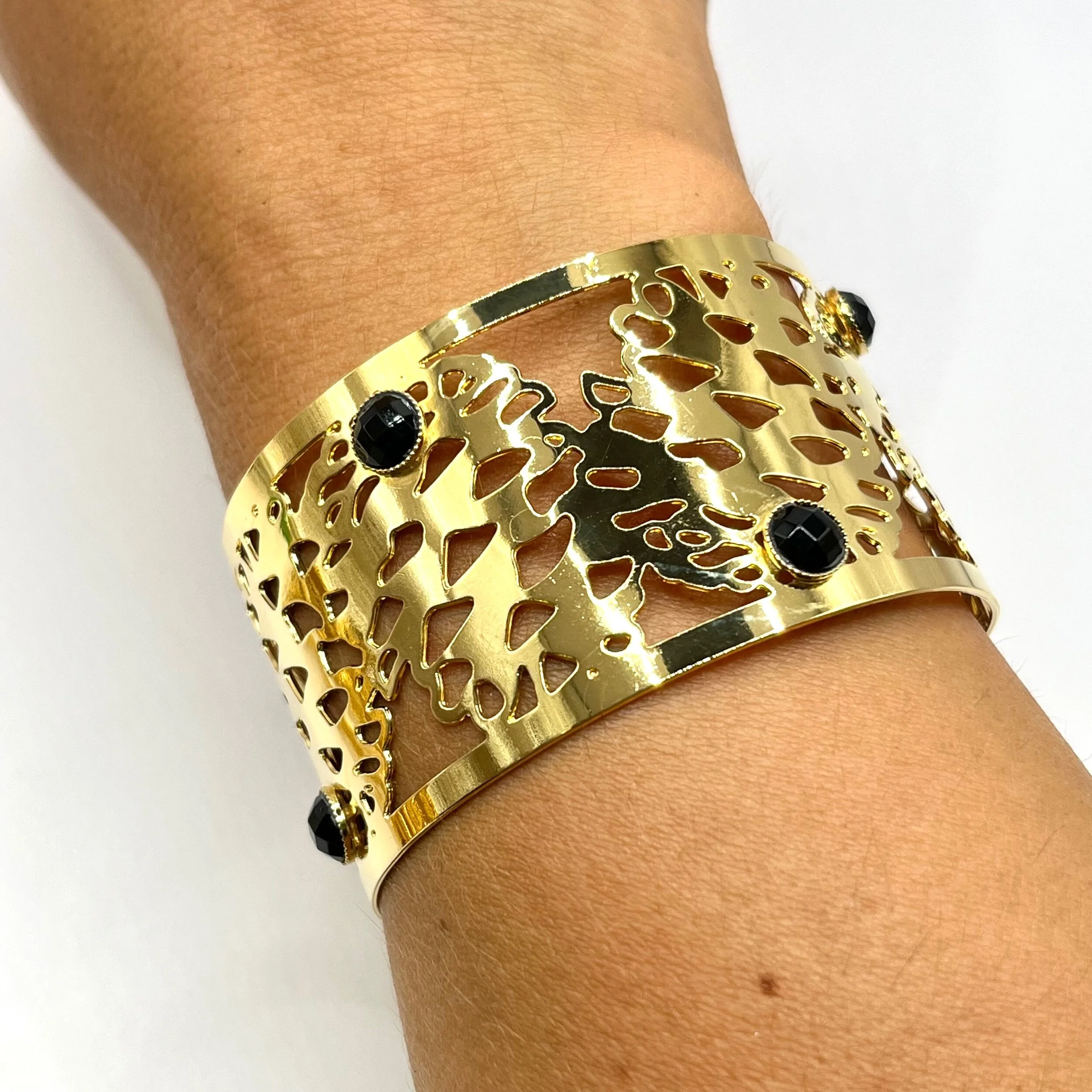 02FB5DDD-1216-4986-B81A-CD645E7077BF