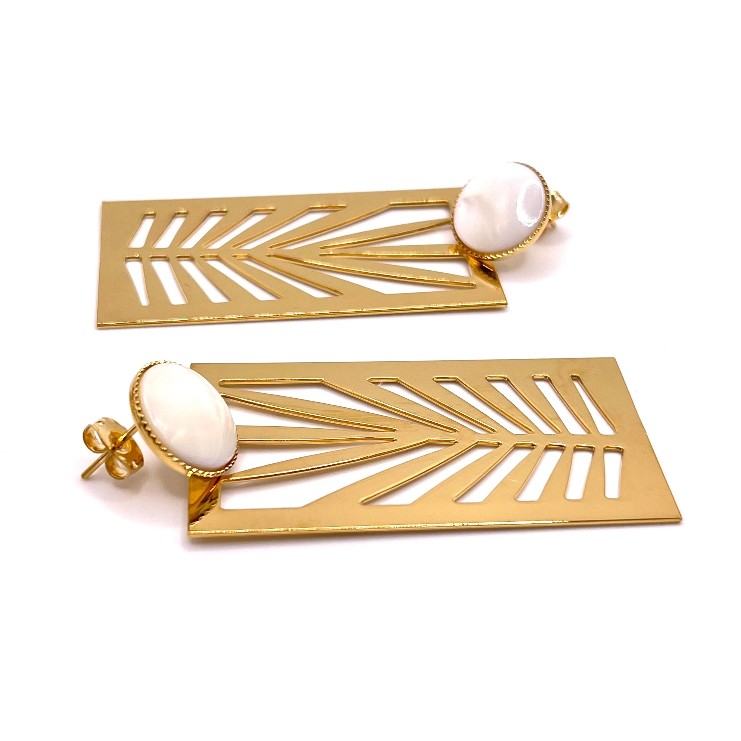 37B8551C-0601-4960-A29A-F16F9BD084CC