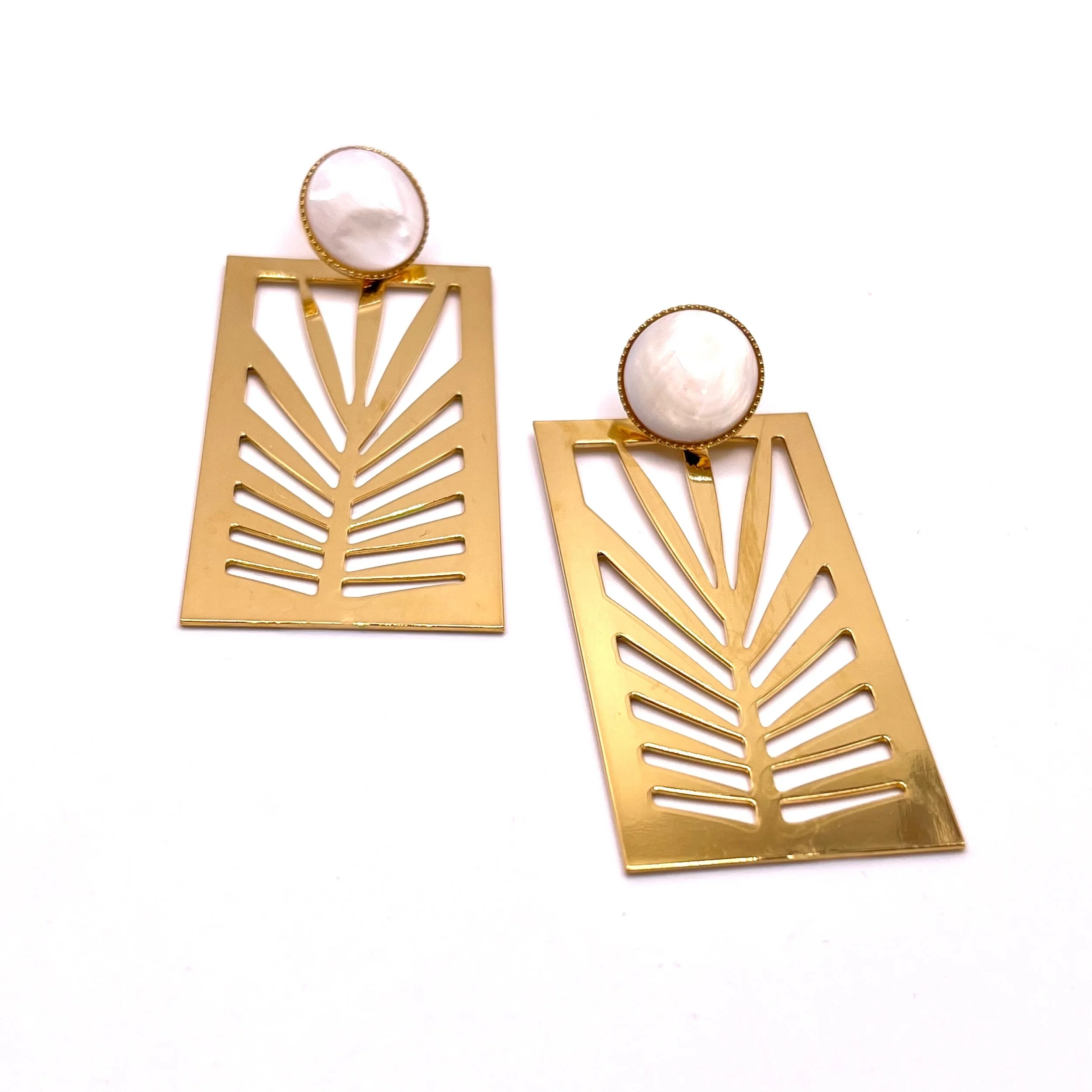 D99DB4B4-364D-495D-93E8-B30EC4E92CBB