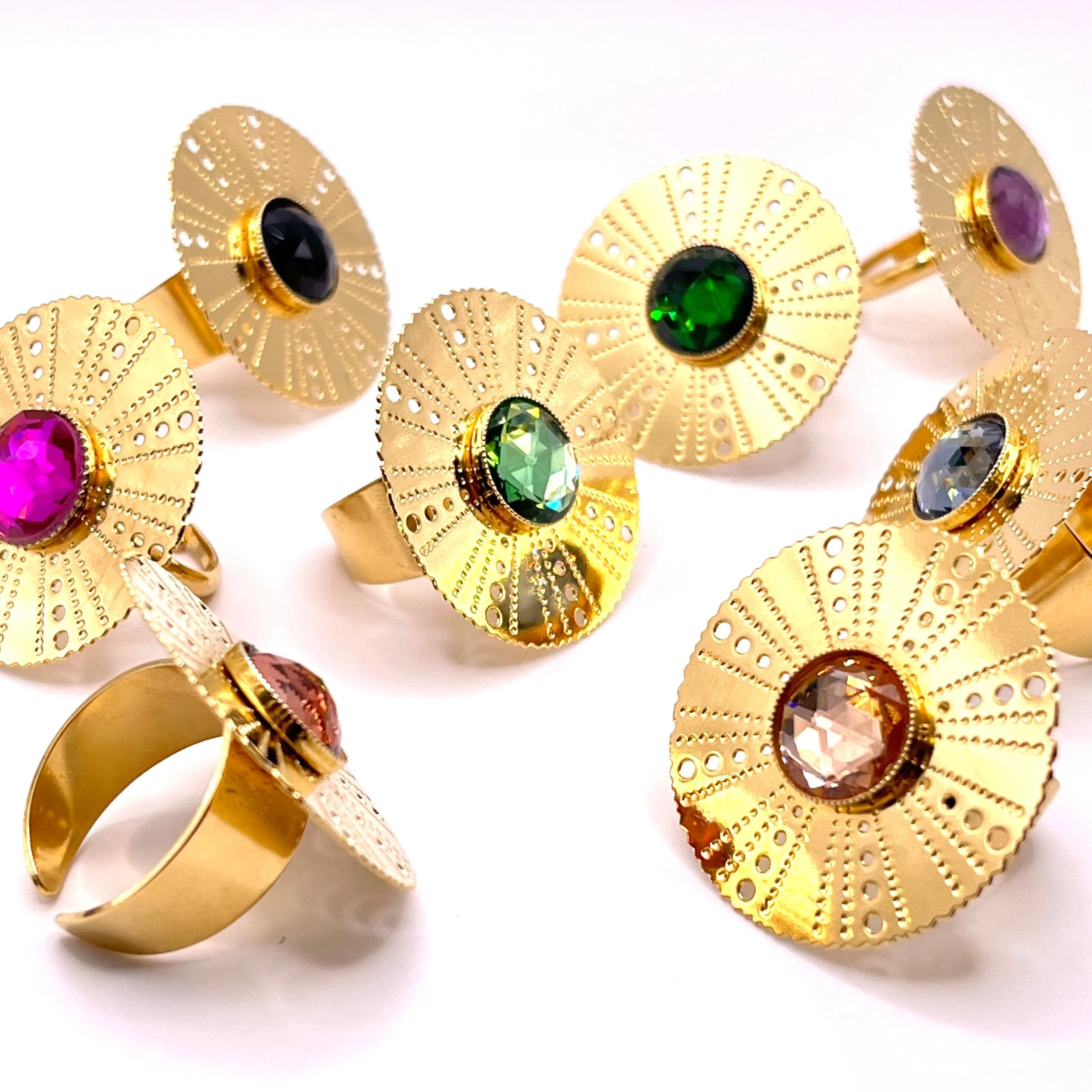 F0DAF26A-F7DD-478B-A599-3532C8CD38EC