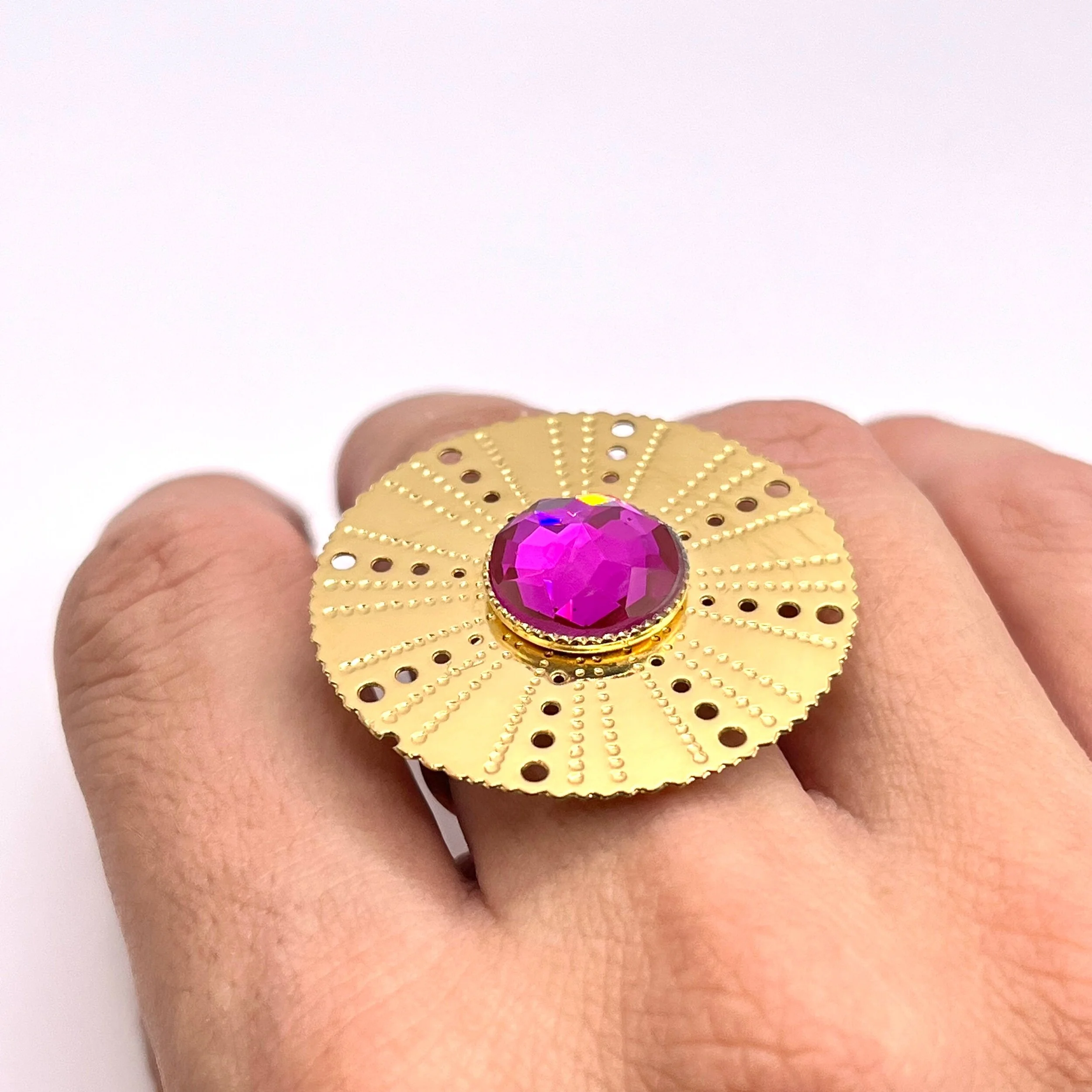 75E7B8E7-6C82-4E5A-833E-66AF01272A4F