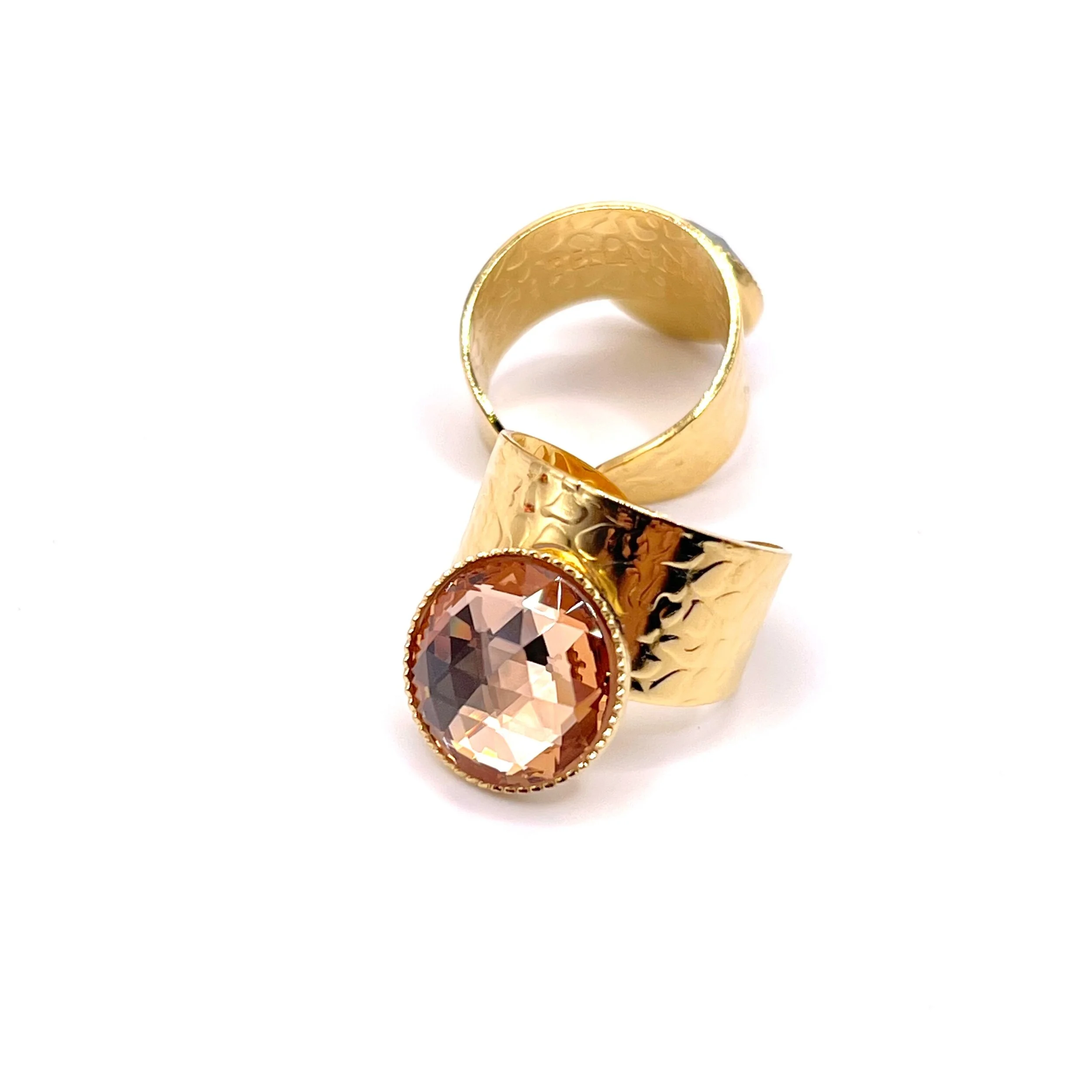 65727BC8-5DB5-48E4-BBF0-FD62F0E4C13D