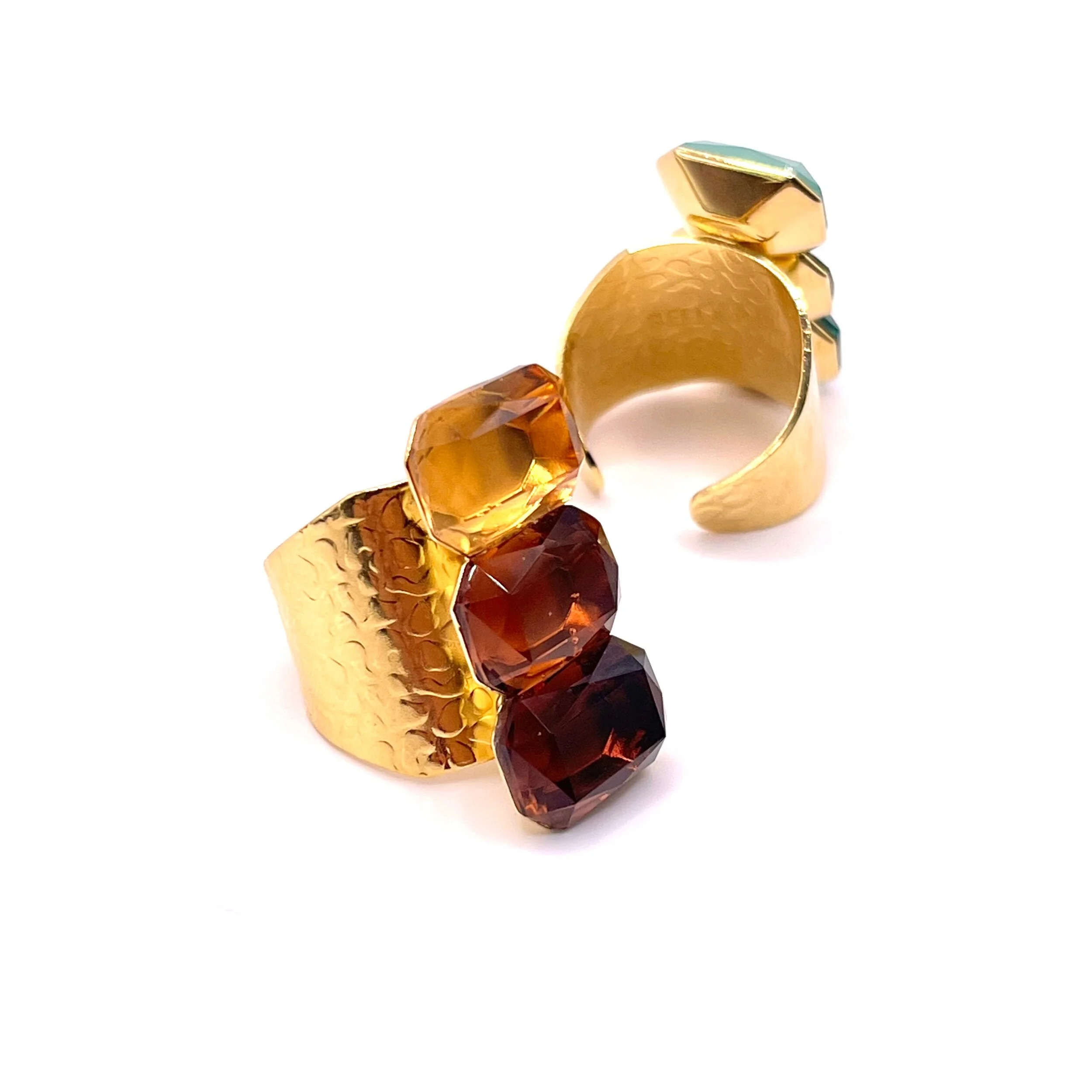 0E5EF8CA-DBB7-43FC-A5E2-FC620C006A37