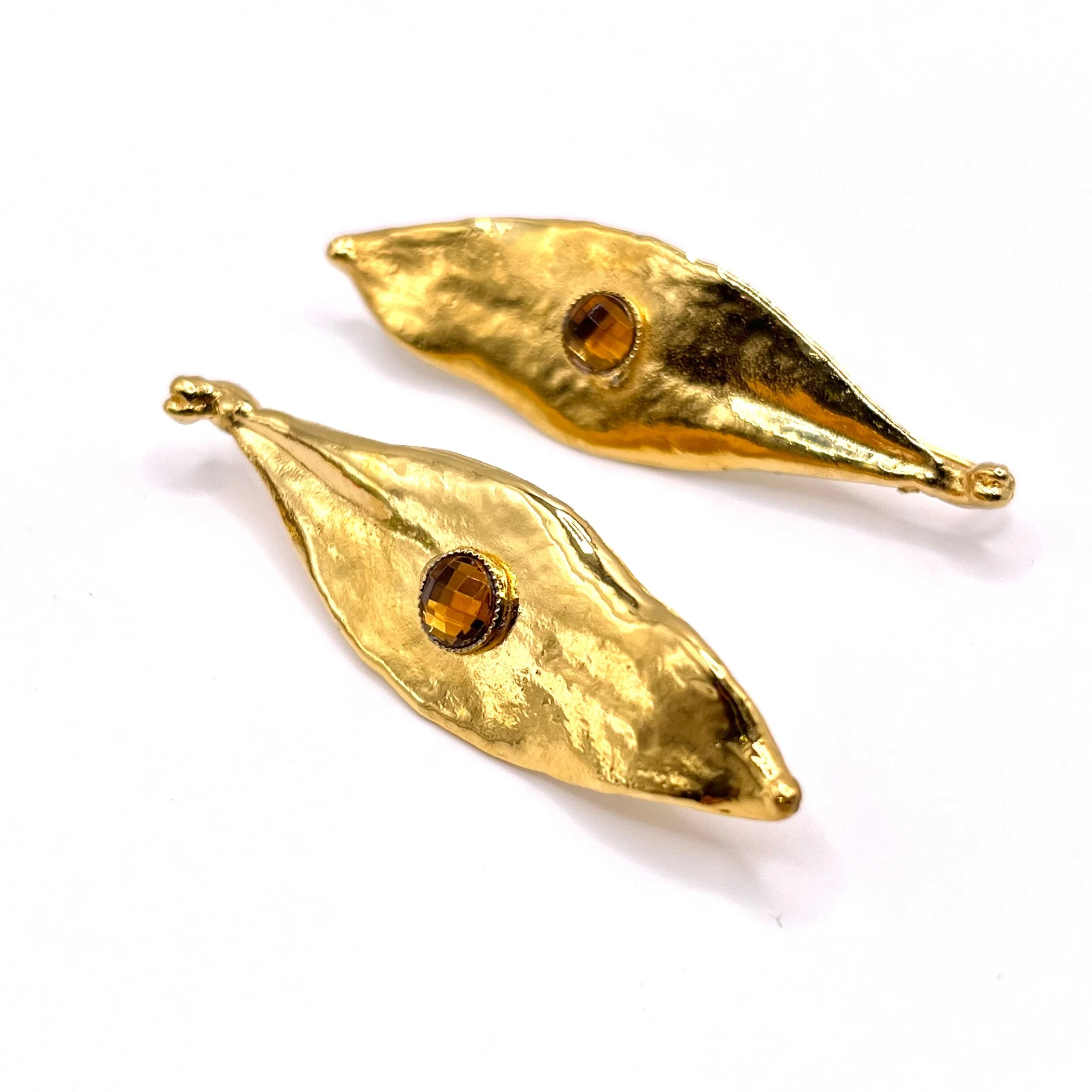 56B8D0F0-44D9-41B1-B3B2-1582E630DB11