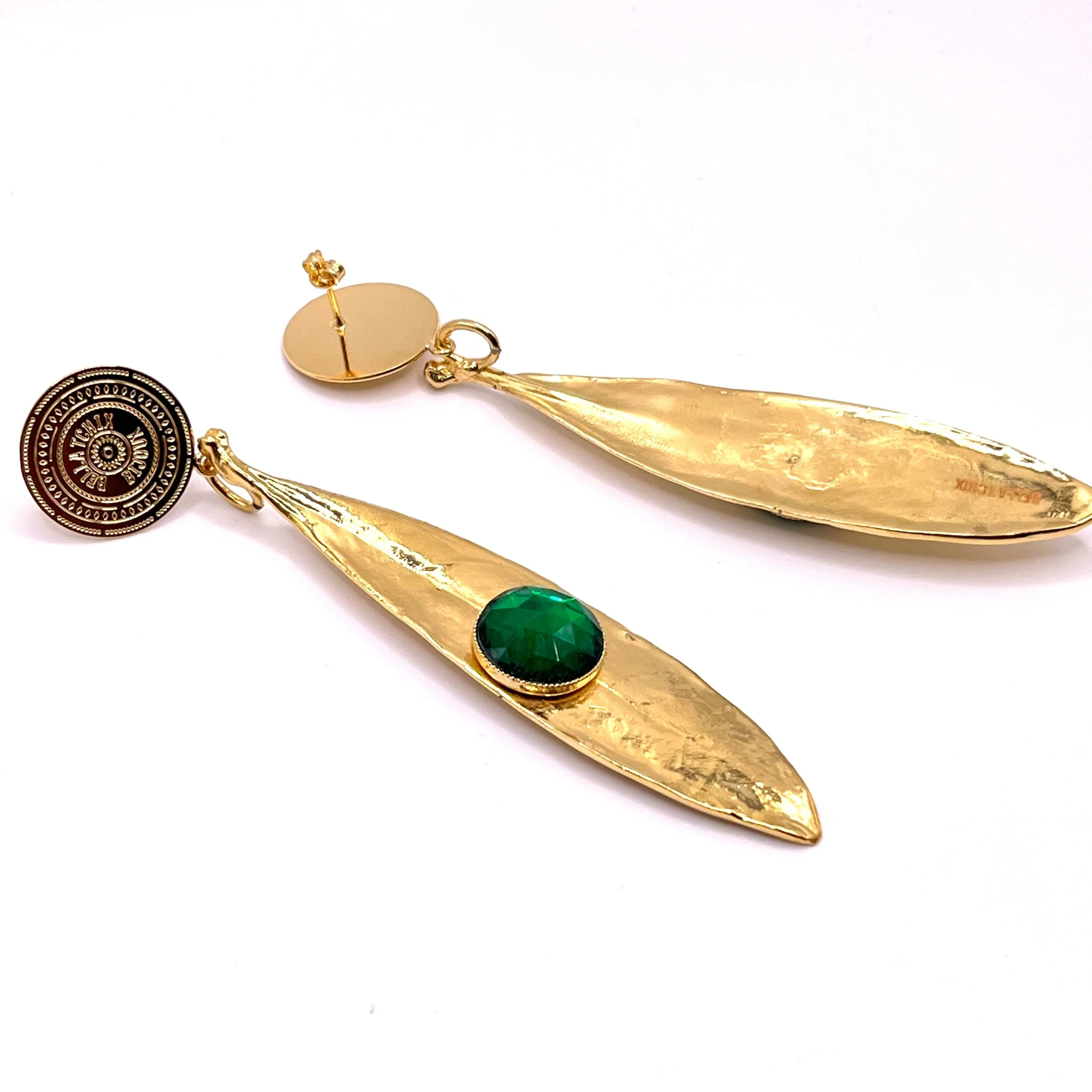 7F979506-E69A-49F8-847A-4B77FA058D71